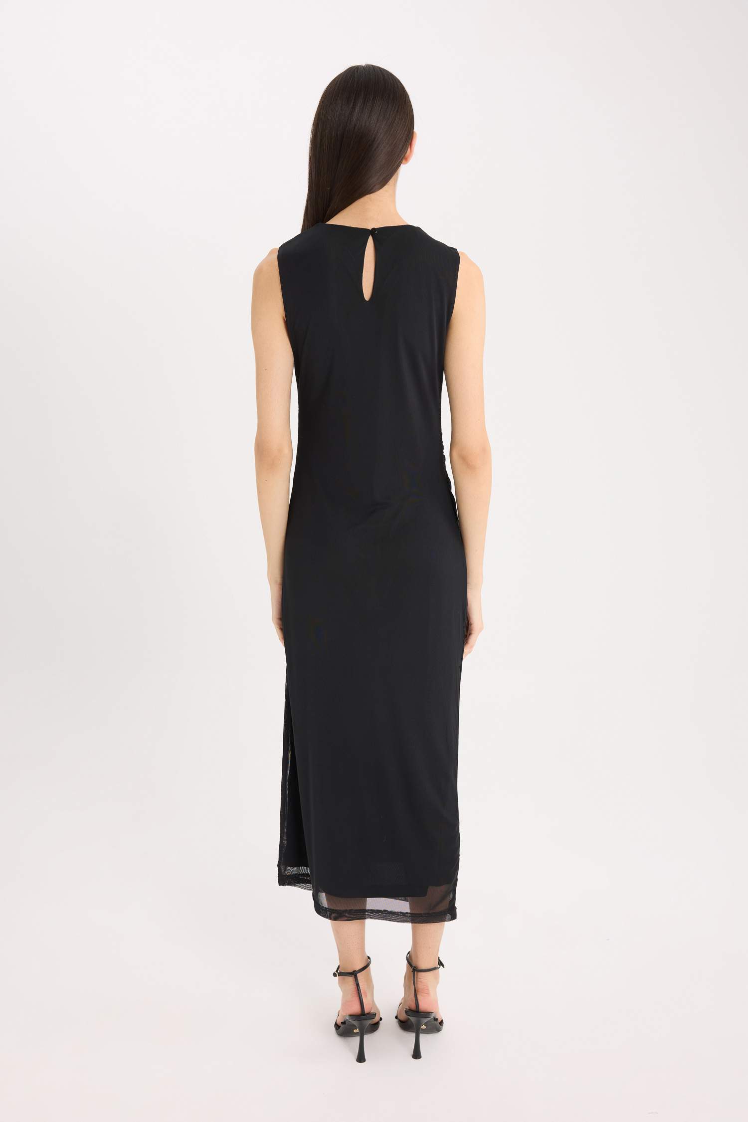 Bodycon Vücudu Saran Yuvarlak Yaka Basic Düz Tül Kolsuz Midi Abiye Elbise