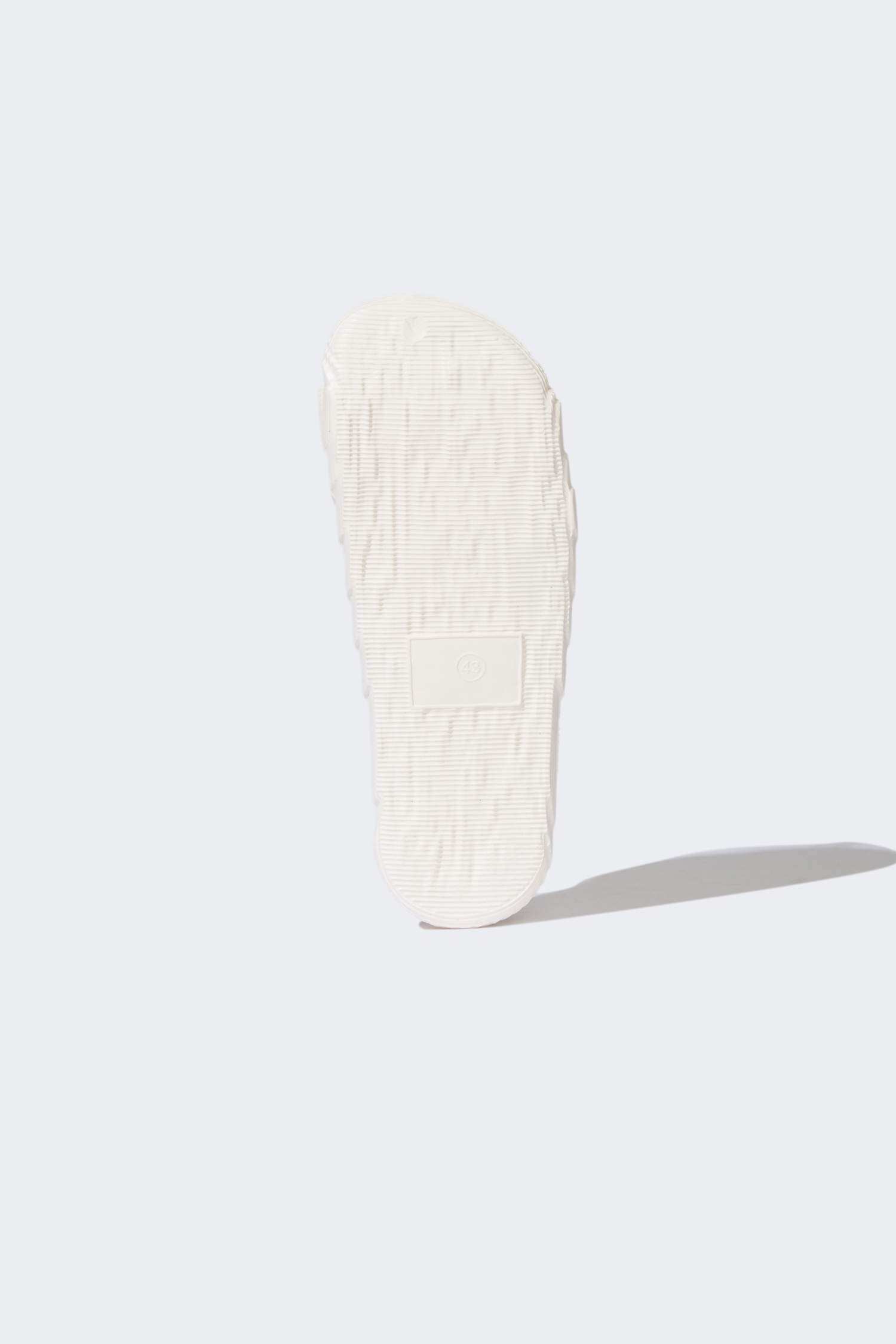 شبشب رجالي إيفا بكعب مسطح بشريط مفرد