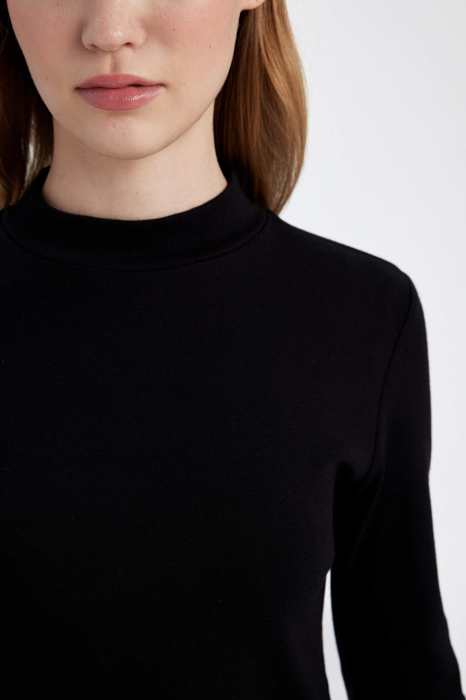 Fitted Half Turtleneck Modal Basic Long Sleeve Black T-Shirt