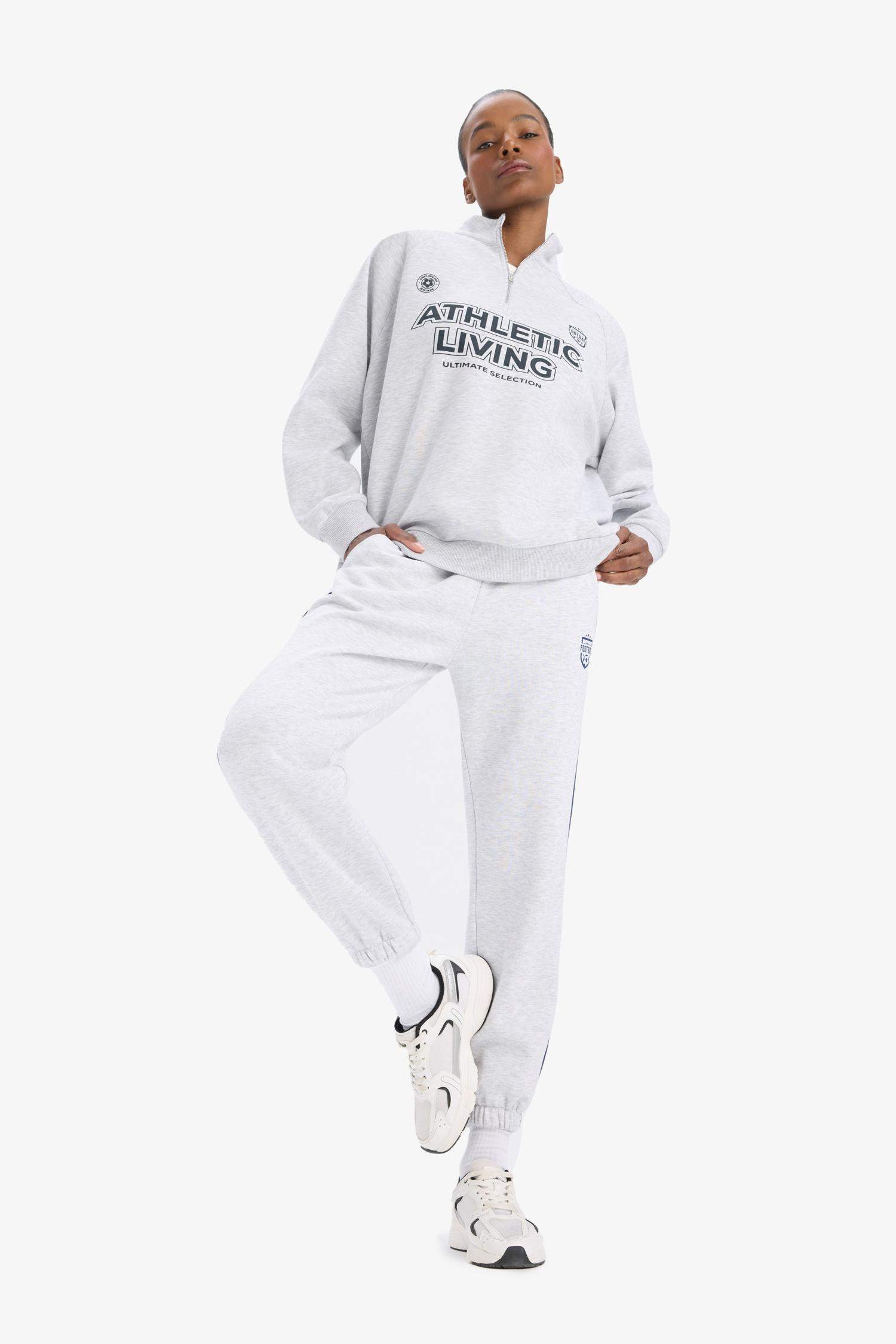 Standart Fit Baskılı Sporcu Jogger Paça Eşofman Altı