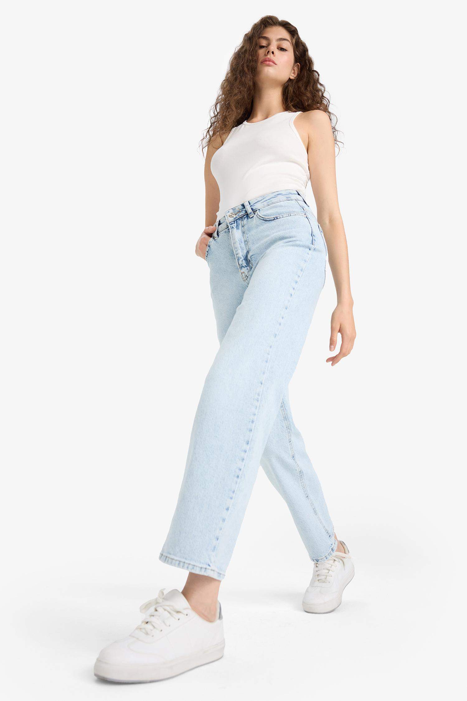 Comfort Straight Yüksek Bel Bilek Boy Jean Yıkamalı Pantolon