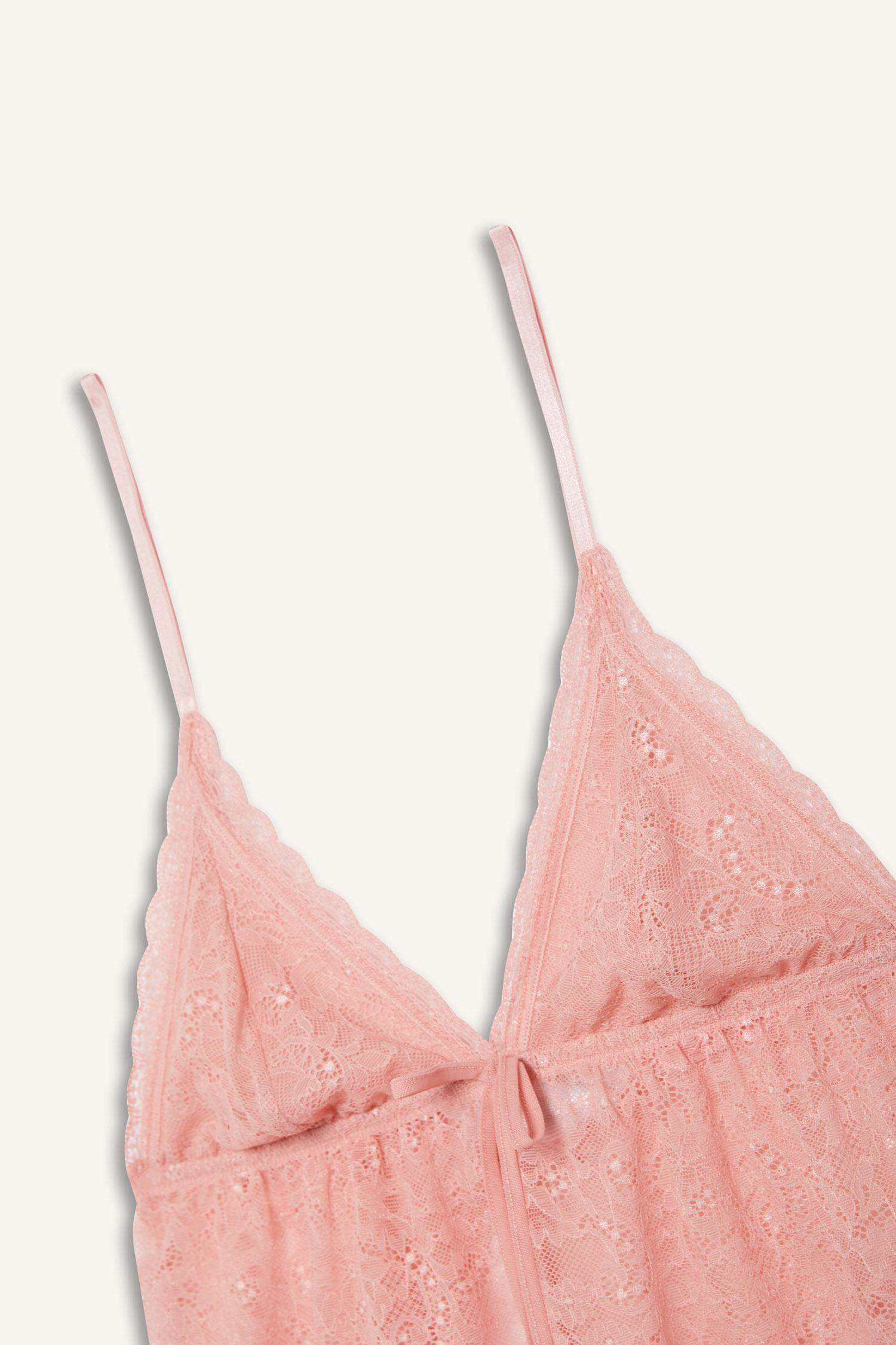 Regular Fit Dantel Askılı Üstü-Fall in Love