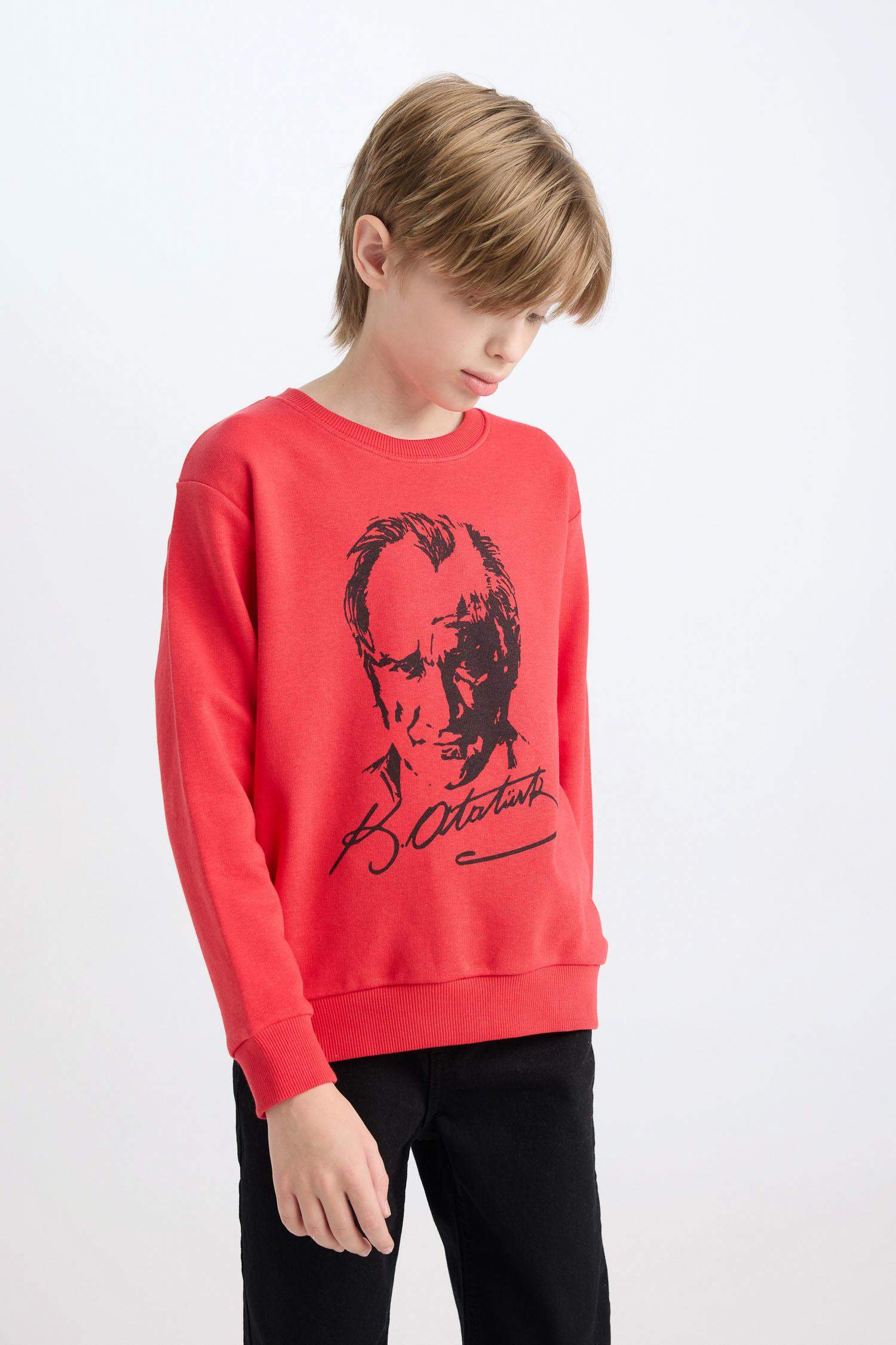 Erkek Çocuk Kırmızı Bisiklet Yaka Atatürk Baskılı Sweatshirt