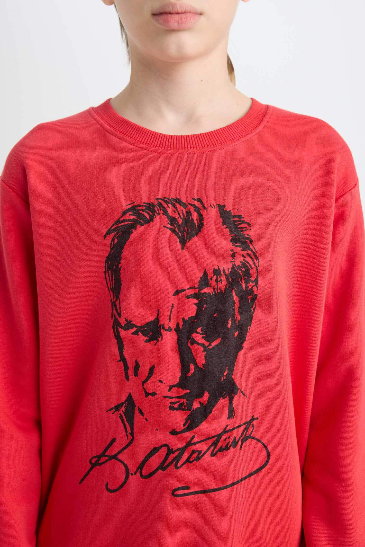 Erkek Çocuk Kırmızı Bisiklet Yaka Atatürk Baskılı Sweatshirt