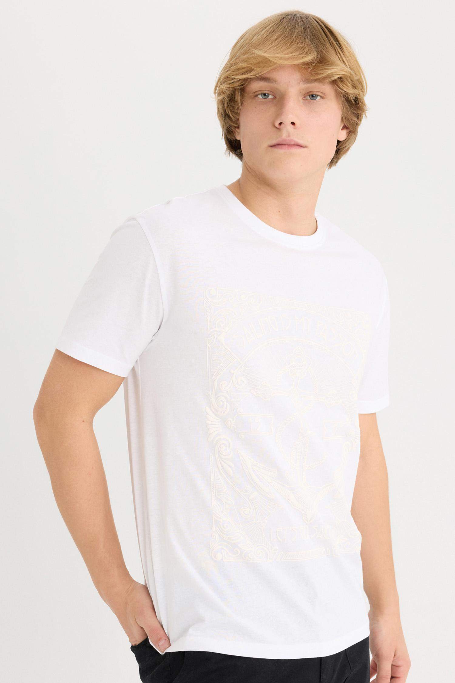 Футболка с коротким рукавом, прямого кроя, с принтом и круглым вырезом