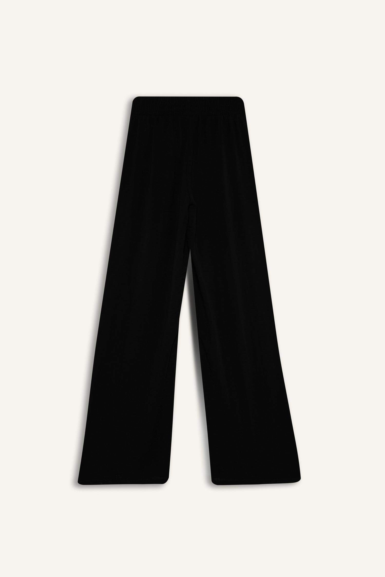 Pantalon large à taille normale avec poches