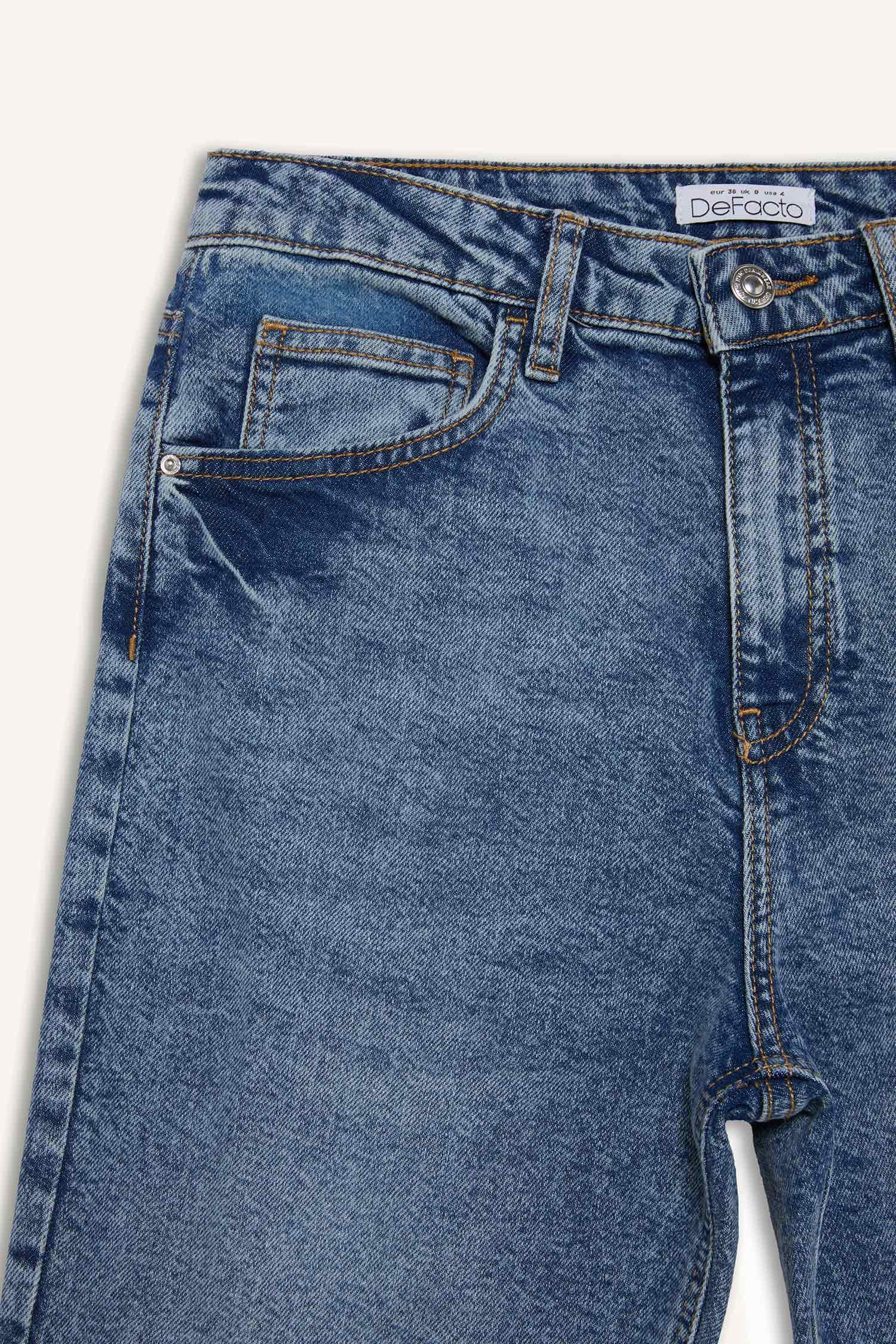 Lina Comfort Mom Normal Bel Düz Paça Jean Kar Yıkamalı Pantolon