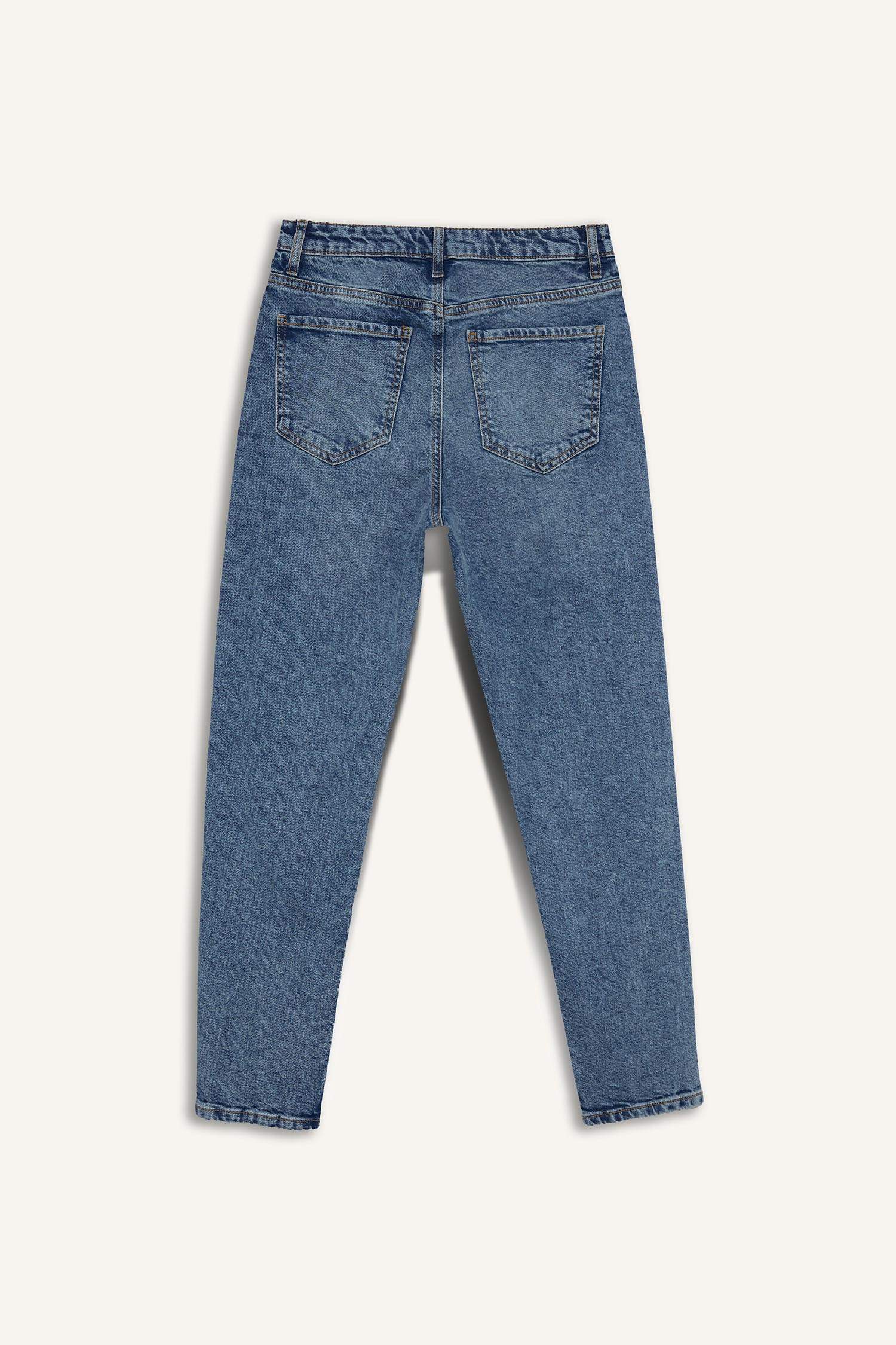 Lina Comfort Mom Normal Bel Düz Paça Jean Kar Yıkamalı Pantolon