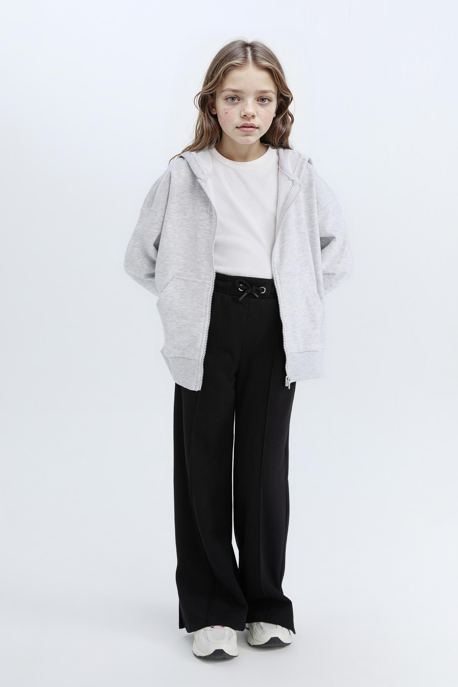 Kız Çocuk Oversize Geniş Kalıp Kapüşonlu Basic Düz Fermuarlı Sweatshirt