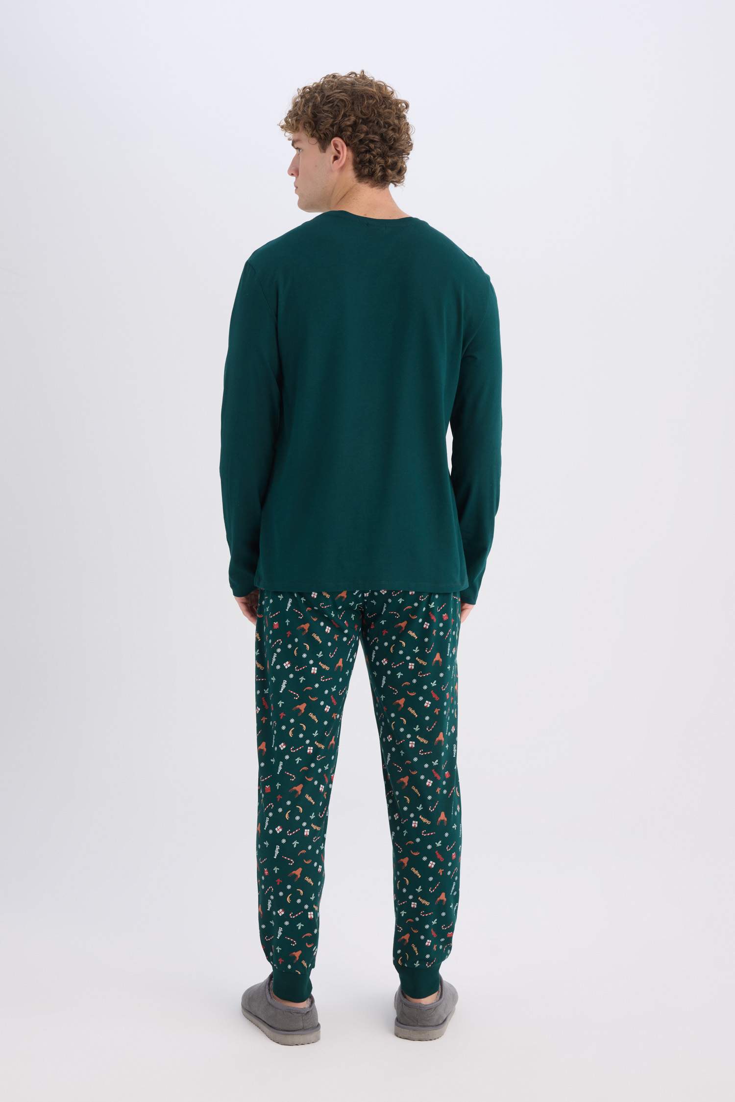 Yılbaşı Temalı Pijama Takımı Bisiklet Yaka Baskılı Uzun Kollu Üst Uzun Alt