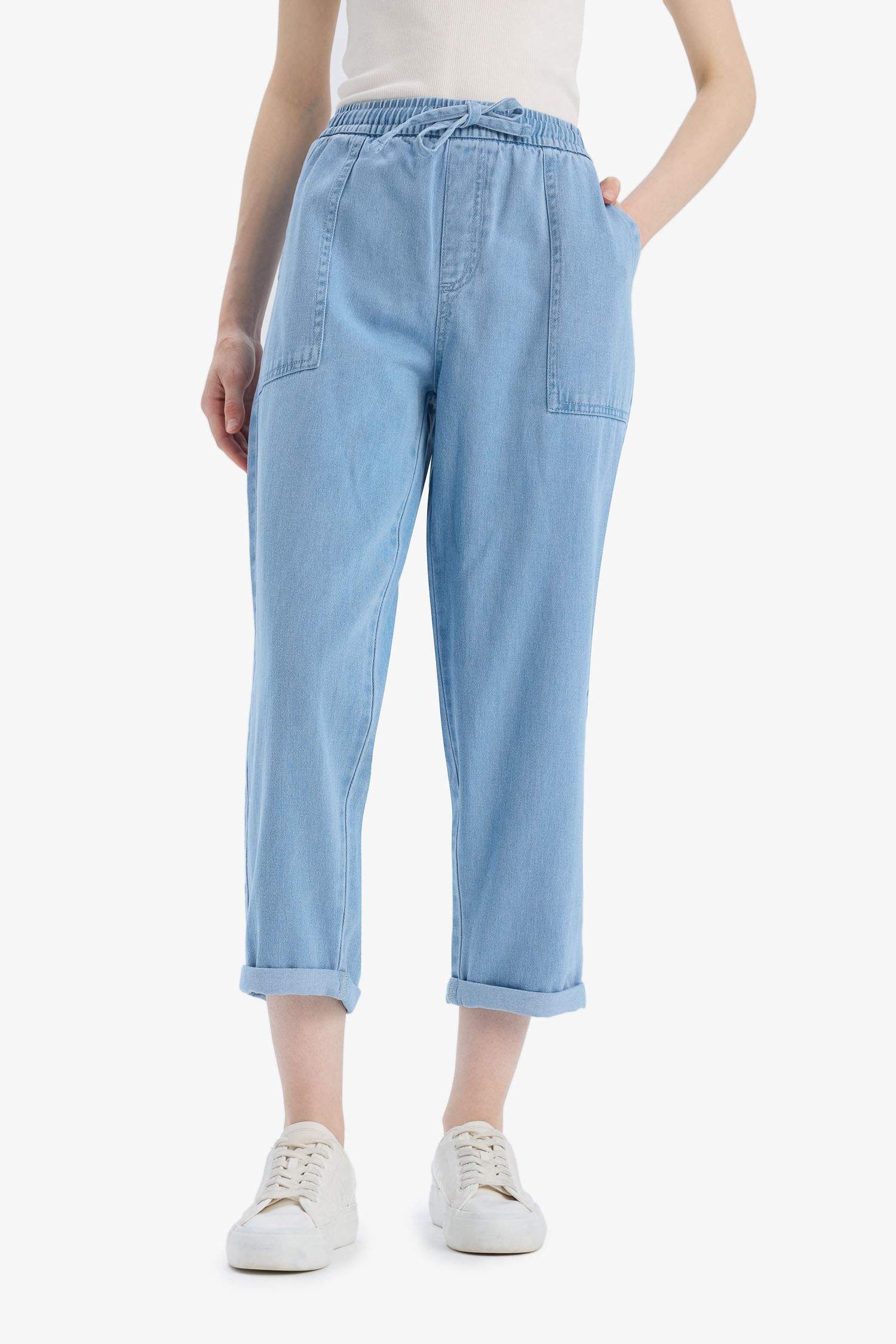 سروال جينز كاروت فيت عادي بخصر عالي