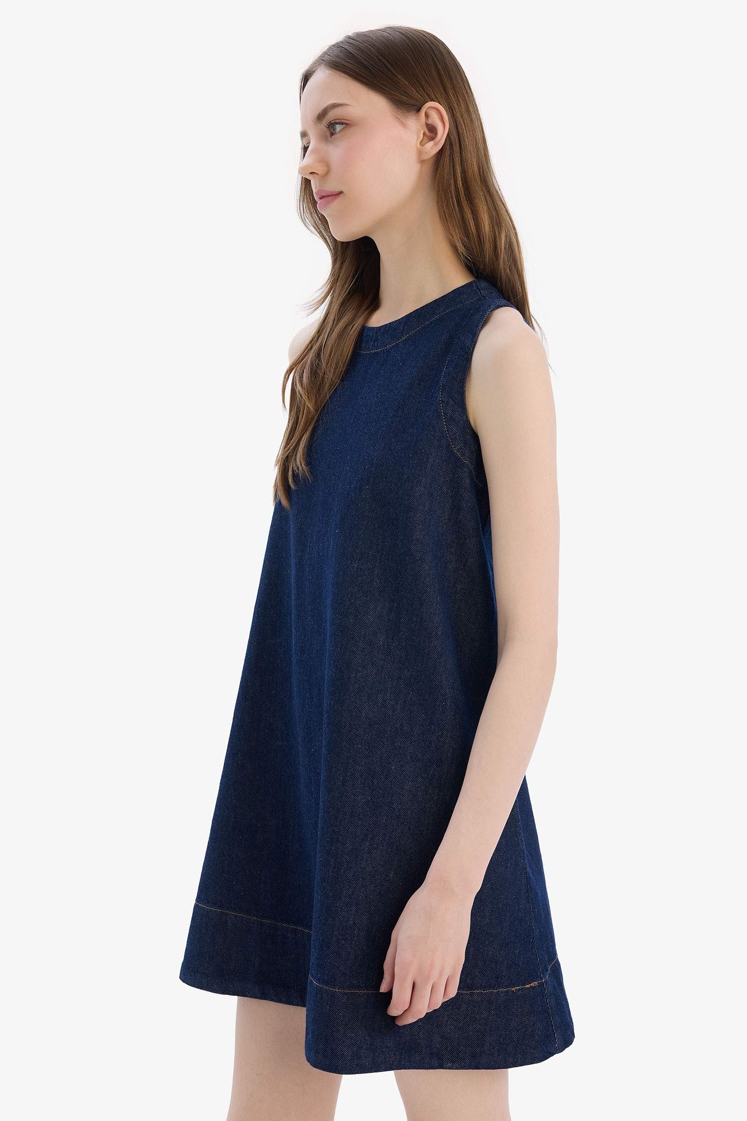 Fashion Fit Crew Neck Sleeveless Soft Denim Dress
