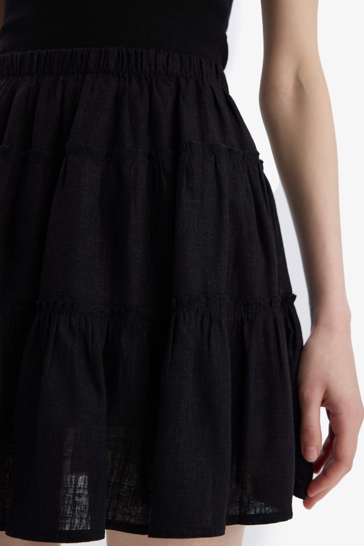 Мини-Юбка из Льна с Нормальной Посадкой