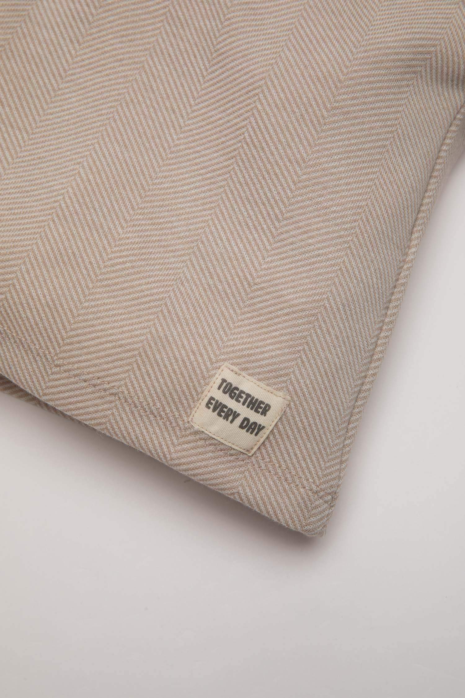 Erkek Bebek Kapüşonlu Etiket Baskılı Düğmeli Sweatshirt