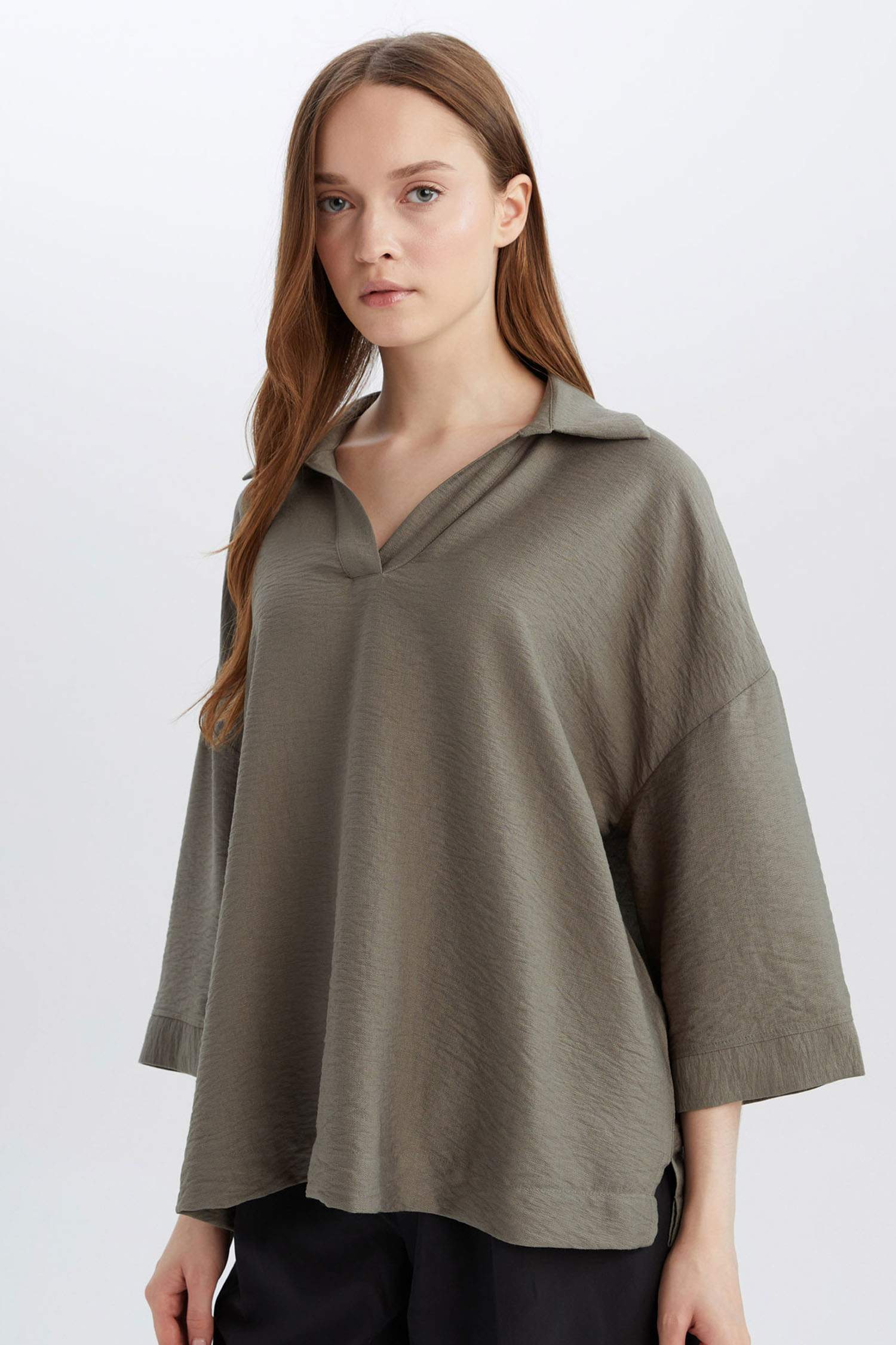 Regular Fit Crew Neck Long Sleeve Blouse