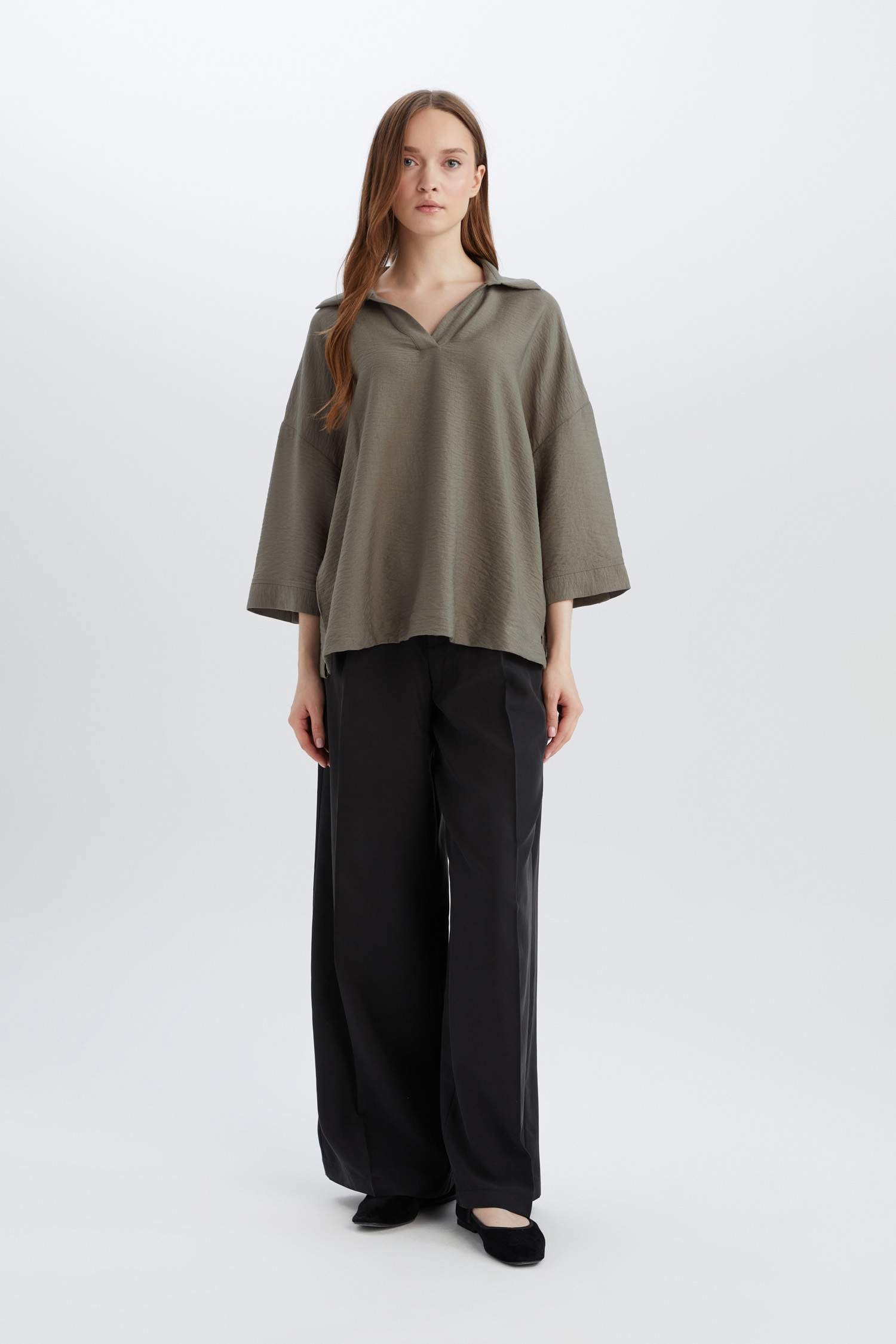 Regular Fit Crew Neck Long Sleeve Blouse