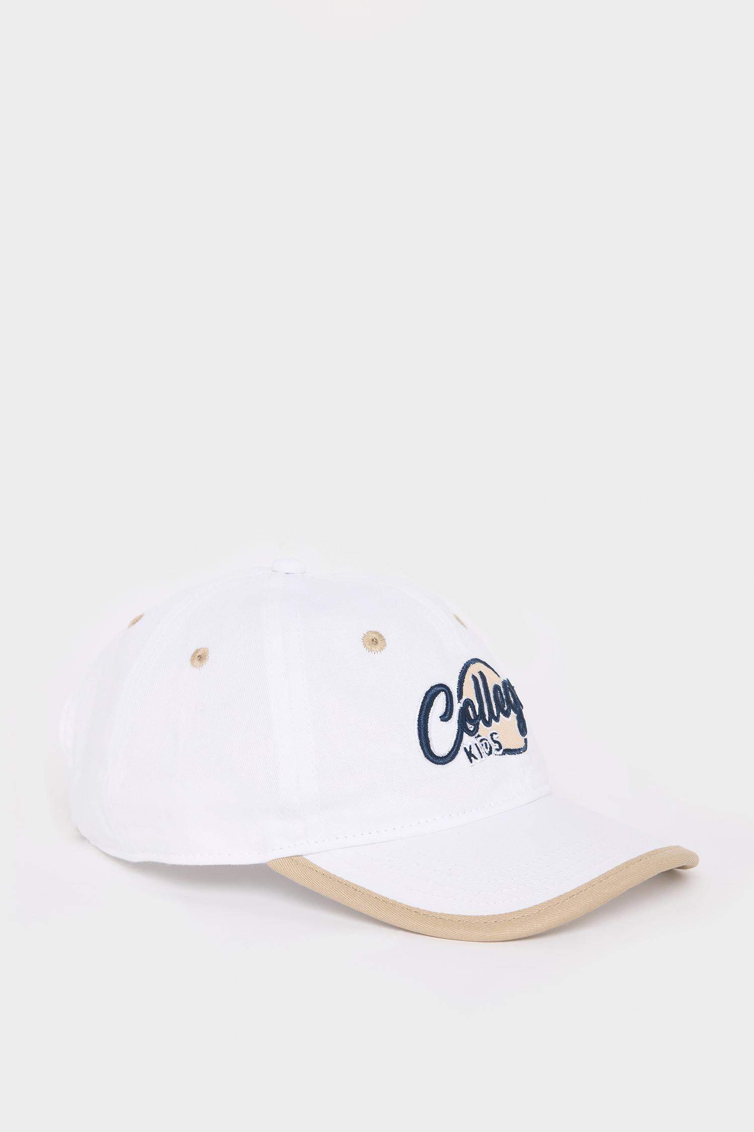 Детская бейсболка с вышивкой