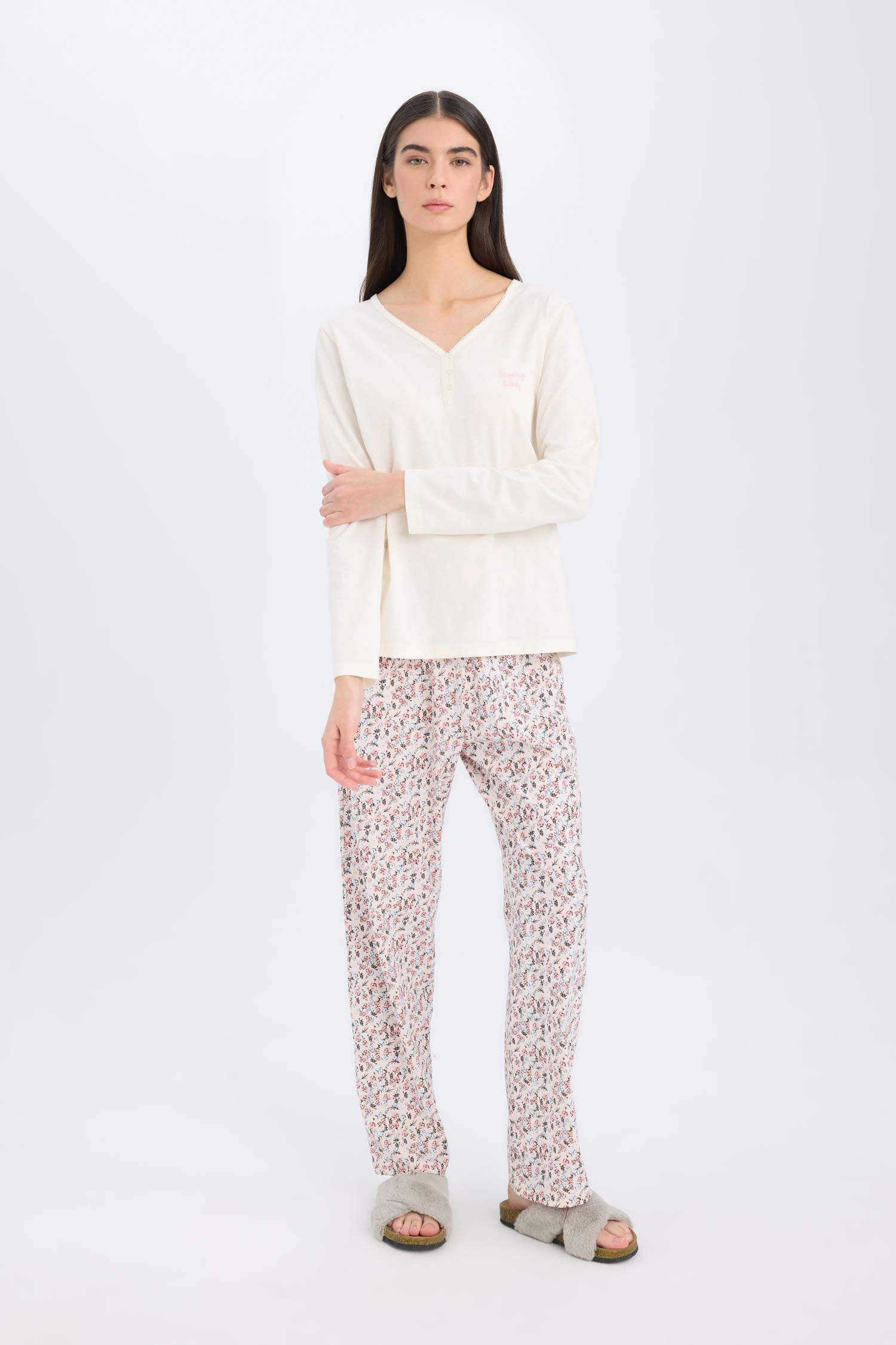 Fall in Love қалыпты пішім v жаға 2 Трикотаж жиынтығы