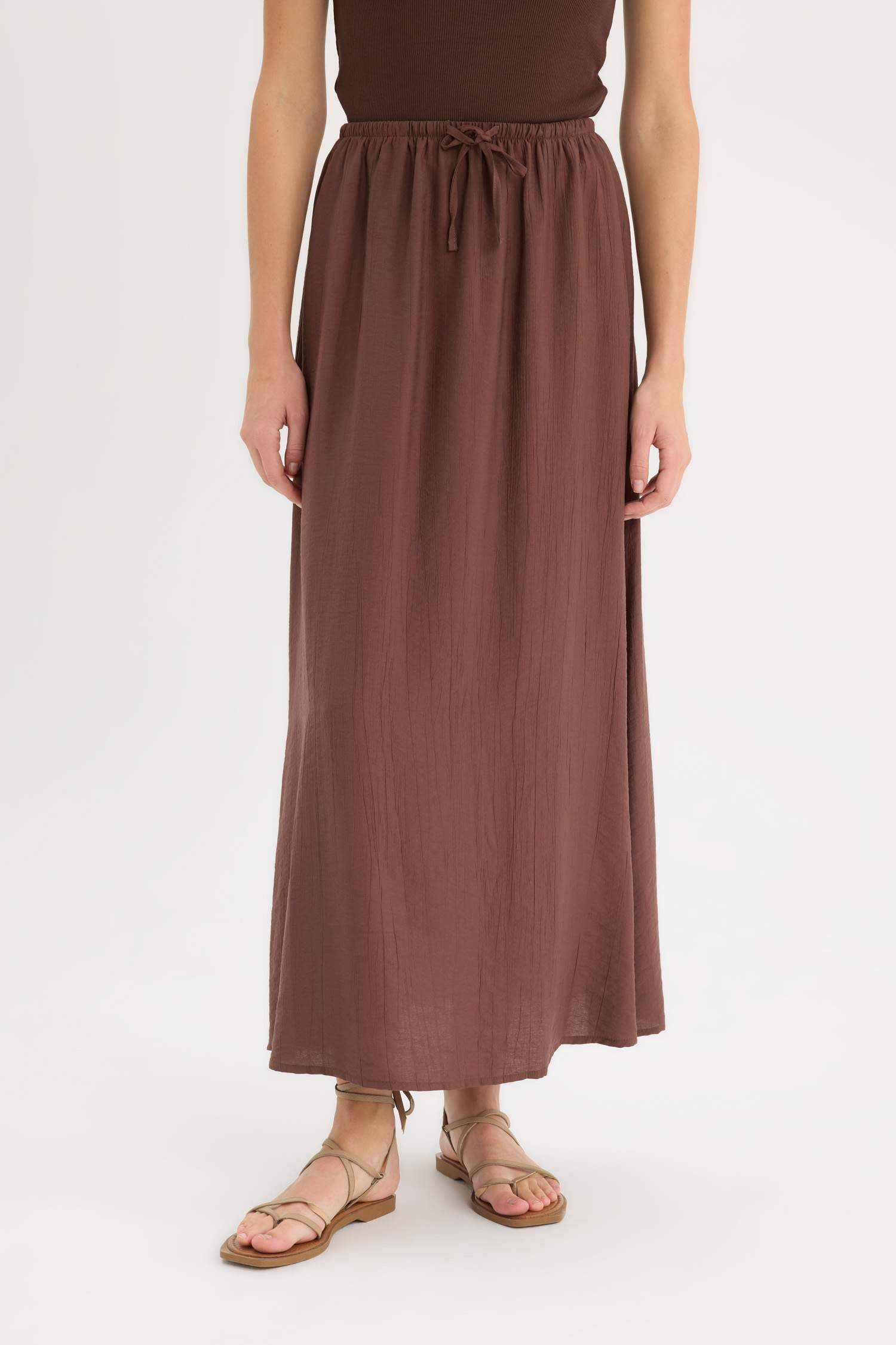 a сызығы максималды ұзындық Тоқылған юбка