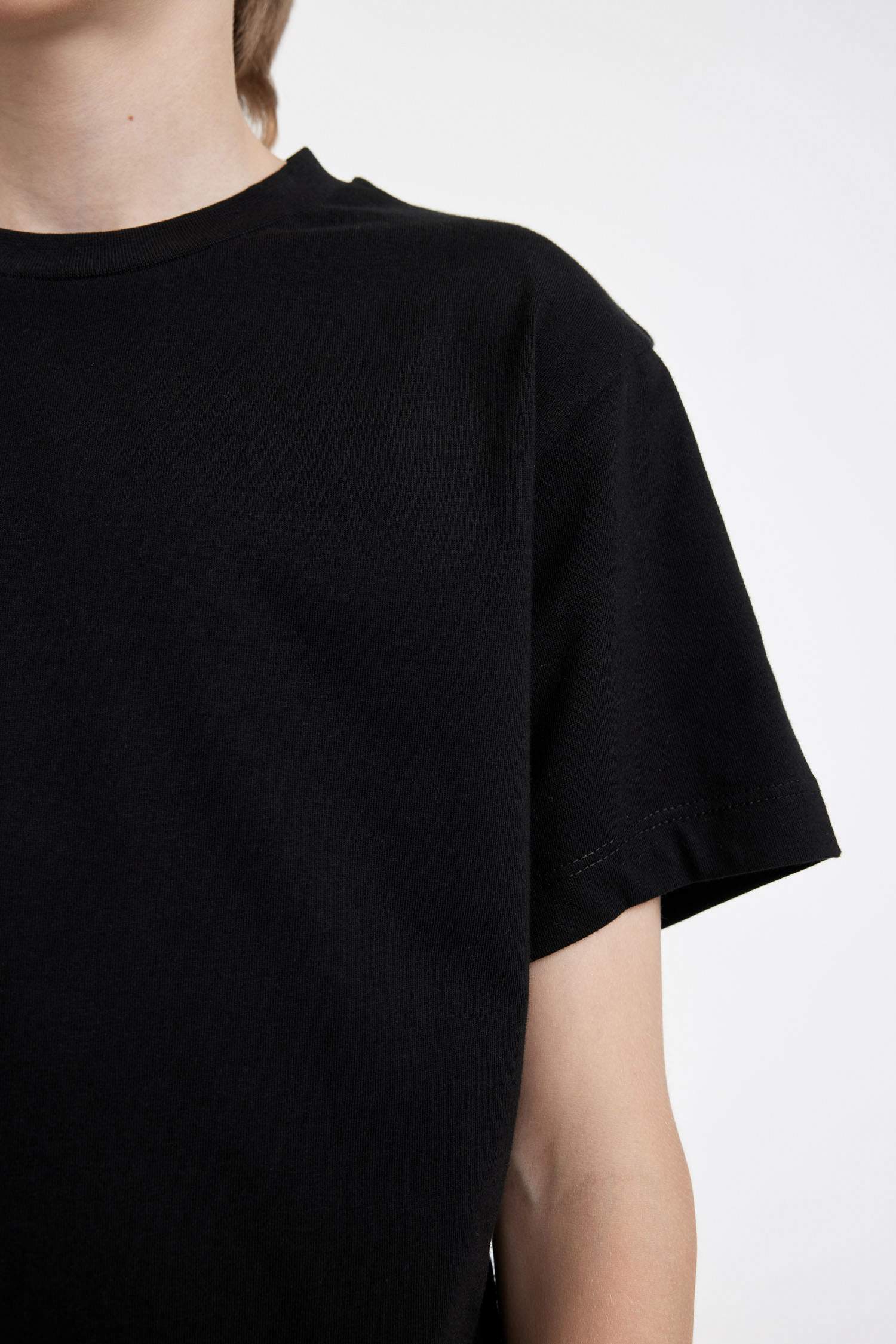 Erkek Çocuk Bisiklet Yaka Basic Düz Kısa Kollu Tişört