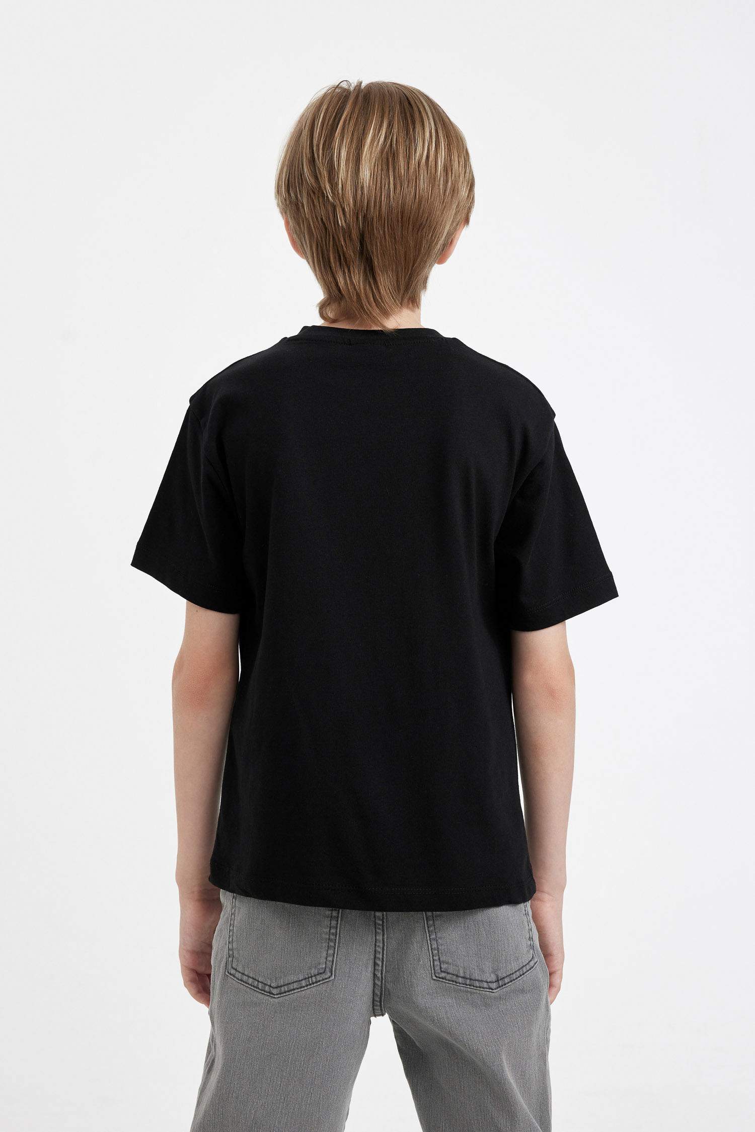 Erkek Çocuk Bisiklet Yaka Basic Düz Kısa Kollu Tişört