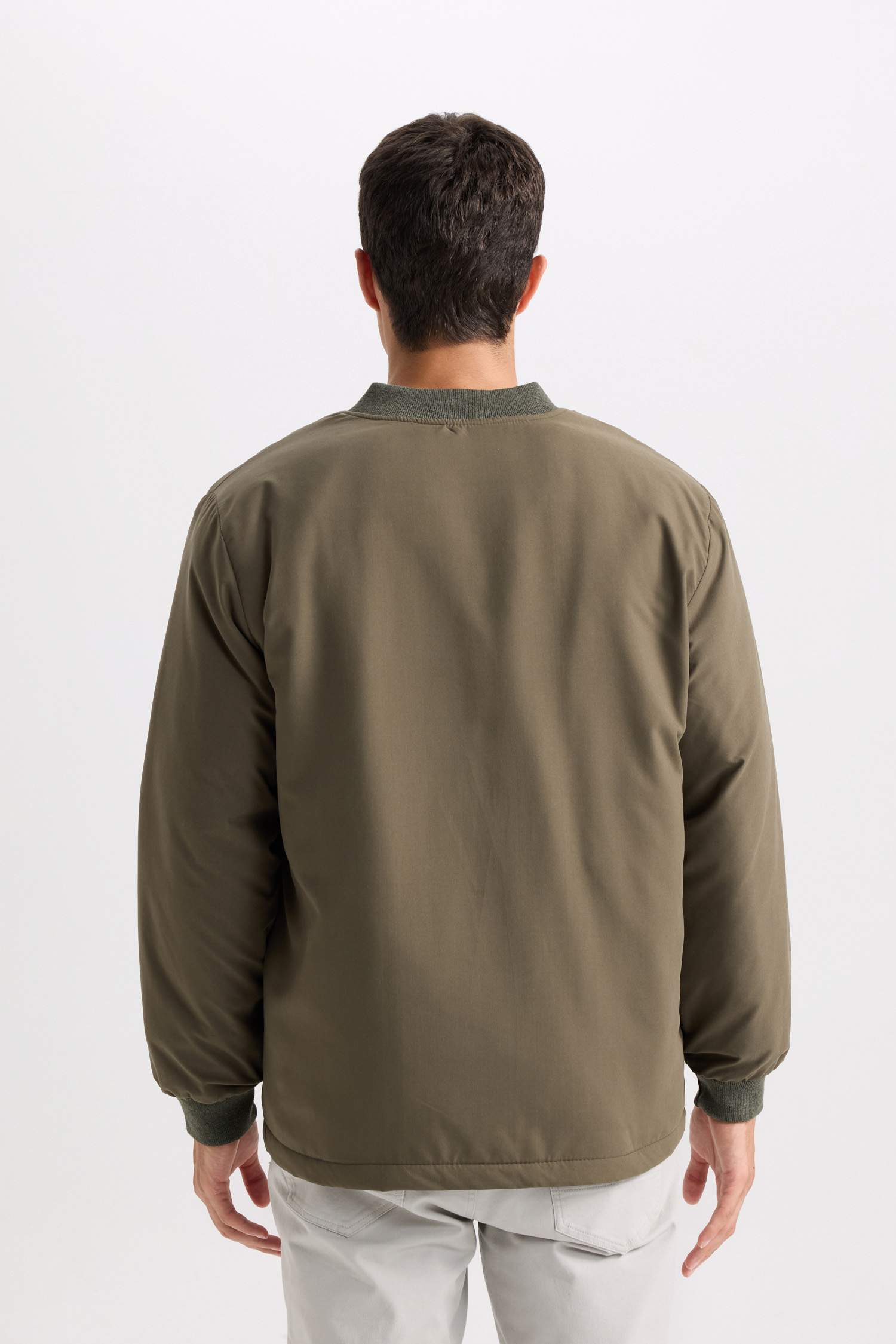 Su İtici Regular Fit  Kolej Yaka Fermuarlı Çift Cepli Mevsimlik  Baharlık Bomber Ceket Mont