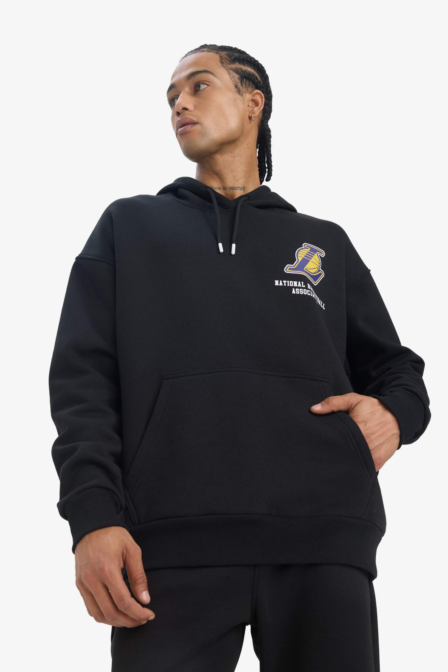 DeFactoFit NBA Los Angeles Lakers Oversize Geniş Kalıp Kapüşonlu Kalın Sweatshirt