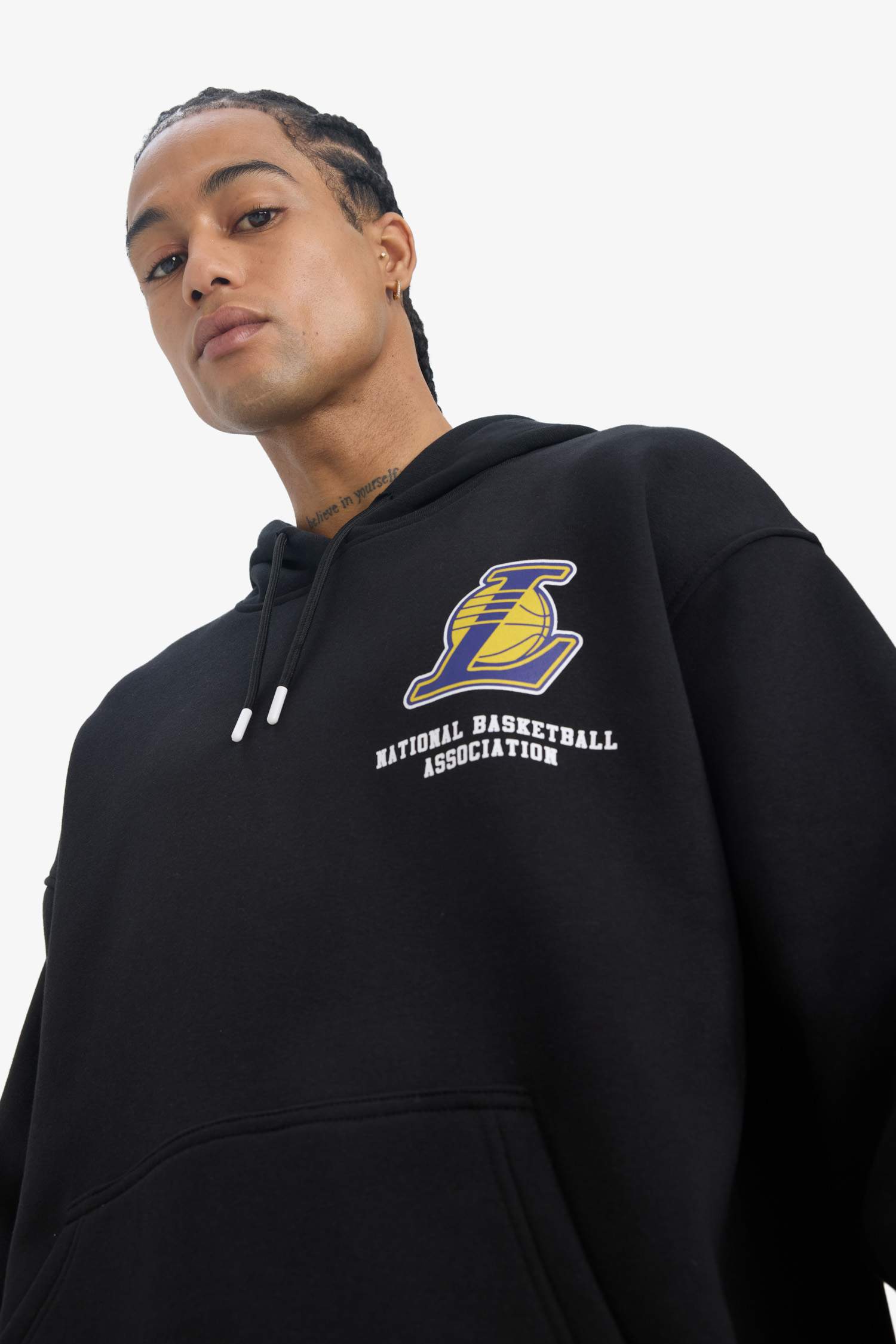 DeFactoFit NBA Los Angeles Lakers Oversize Geniş Kalıp Kapüşonlu Kalın Sweatshirt