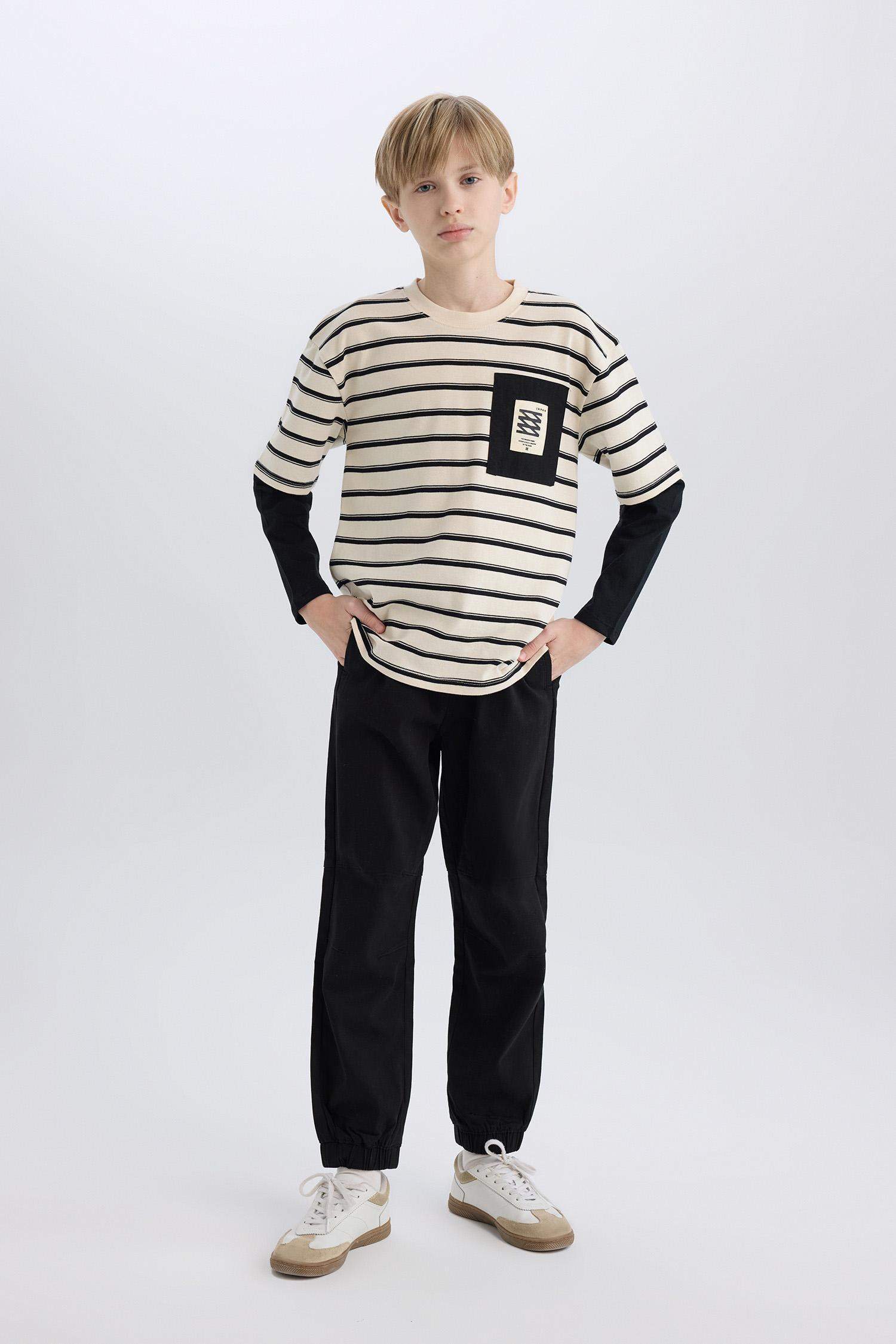 Boy Oversize Fit Crew Neck Long Sleeve T-Shirt