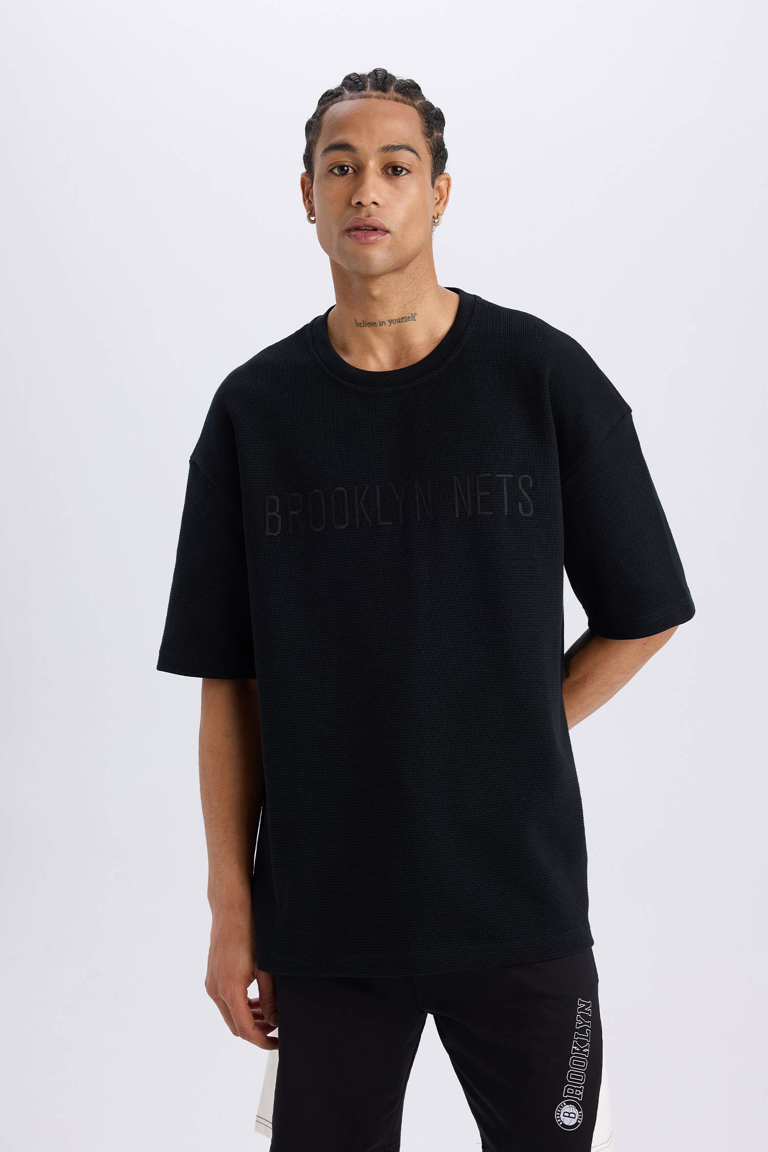 DeFactoFit NBA Brooklyn Nets Oversize Geniş Kalıp Bisiklet Yaka Waffle Kısa Kollu Tişört