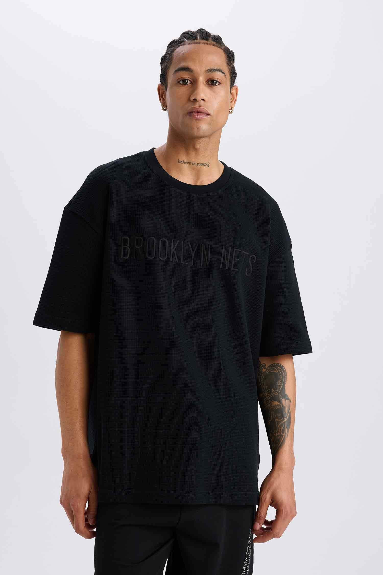 DeFactoFit NBA Brooklyn Nets Oversize Geniş Kalıp Bisiklet Yaka Waffle Kısa Kollu Tişört