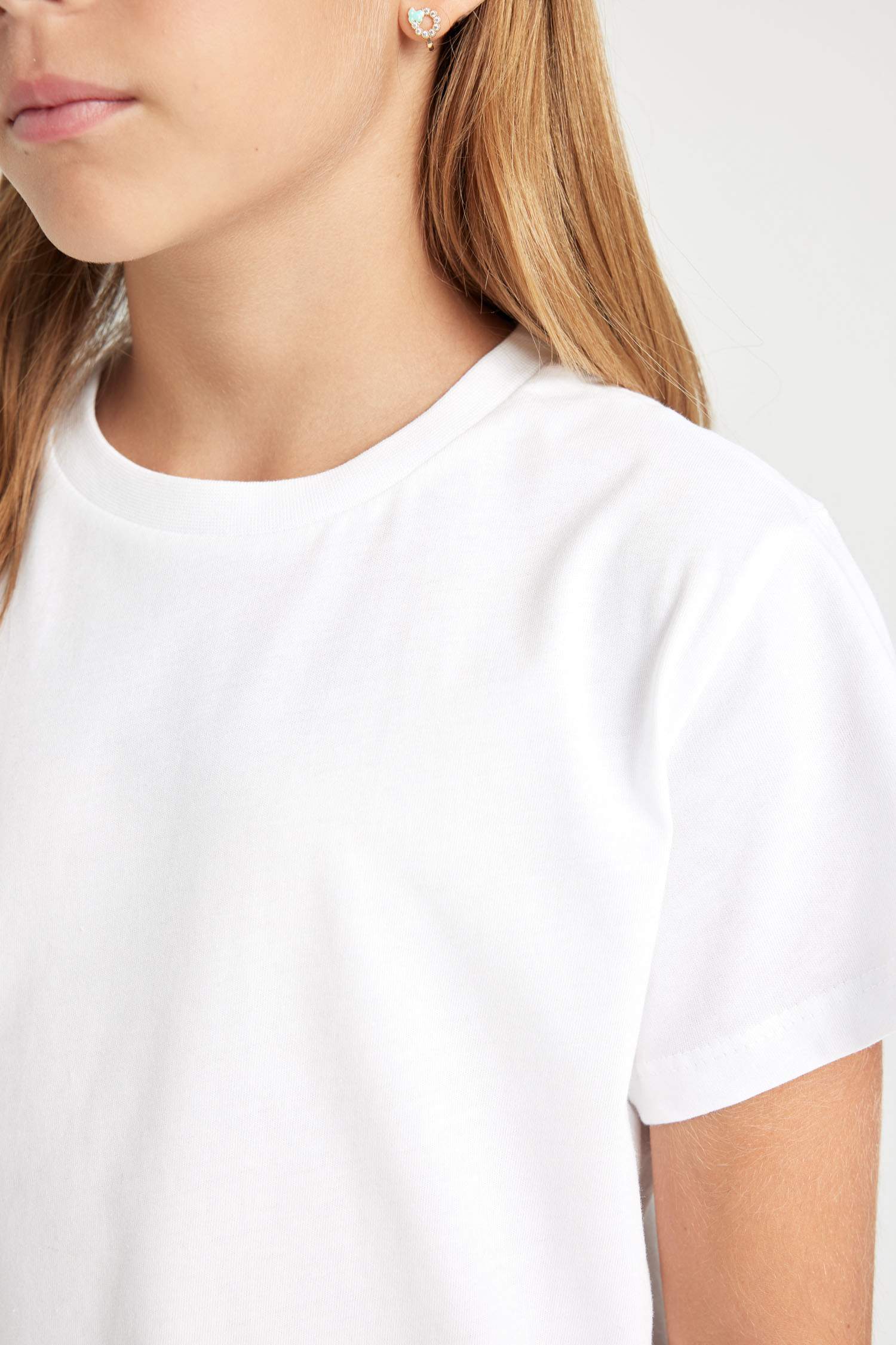 Kız Çocuk Bisiklet Yaka Basic Düz Kısa Kollu Tişört