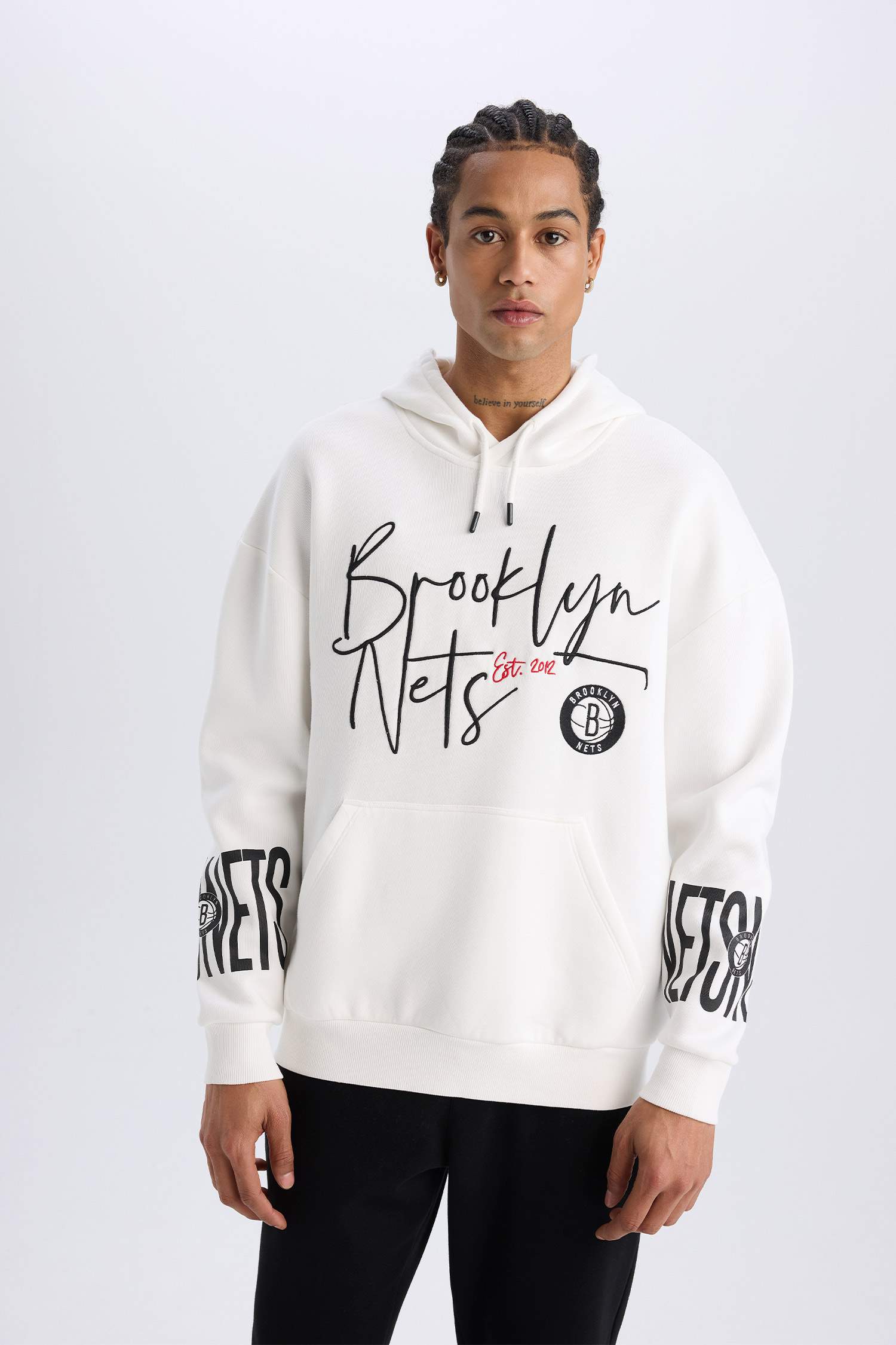 DeFactoFit NBA Brooklyn Nets Oversize Geniş Kalıp Kapüşonlu Kalın Sweatshirt