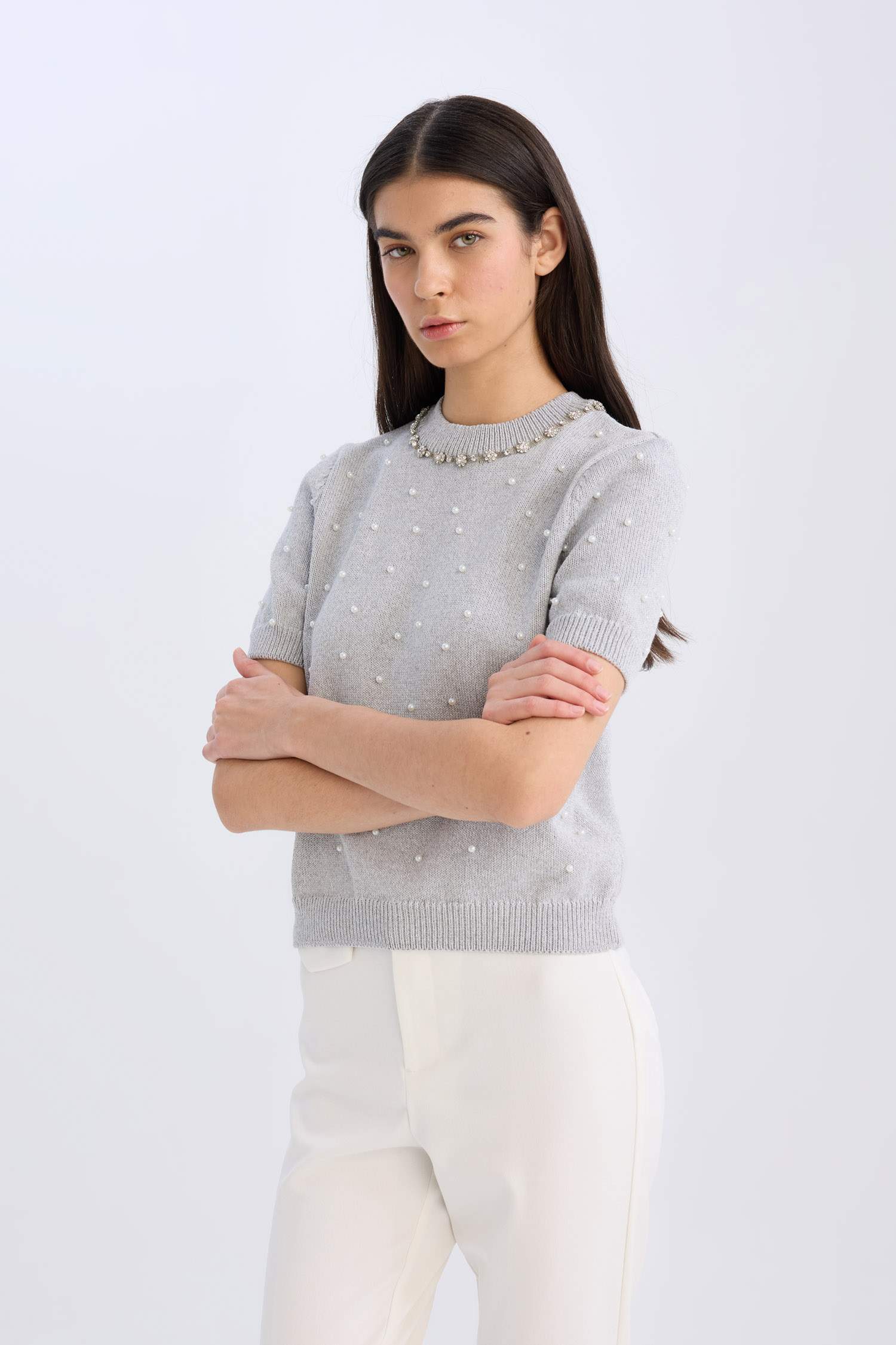 Regular Fit Taşlı Bisiklet Yaka Basic Düz Triko Kazak