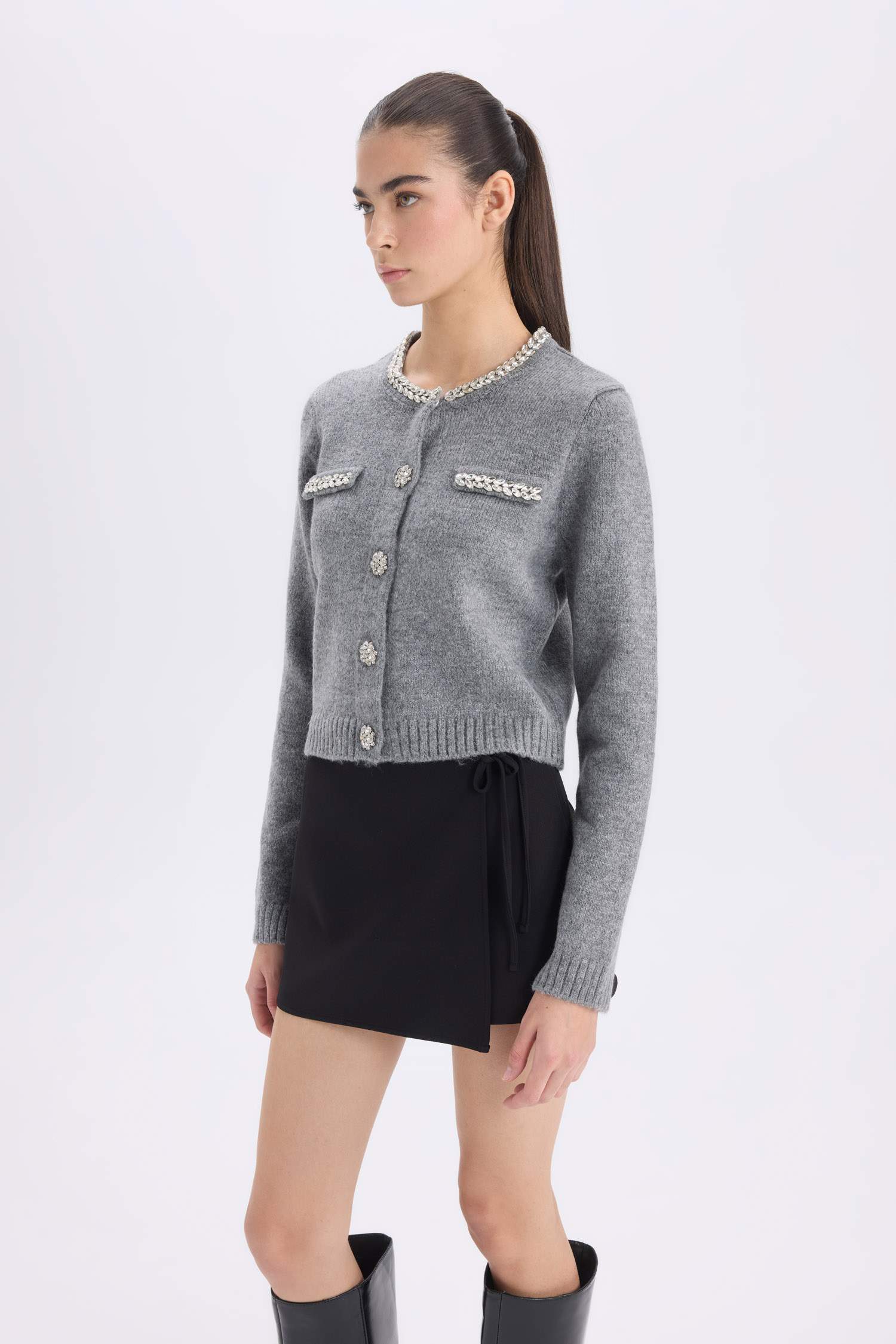 Regular Fit Crew Neck Stoned Buttoned Knitwear Cardigan