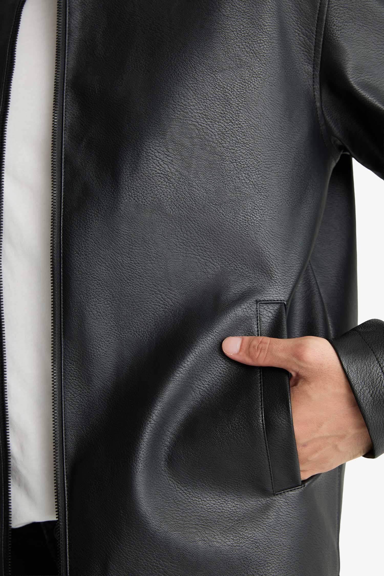 Su İtici Slim Fit Dar Kesim Dik Yaka Fermuarlı Suni Der Ceket Mont