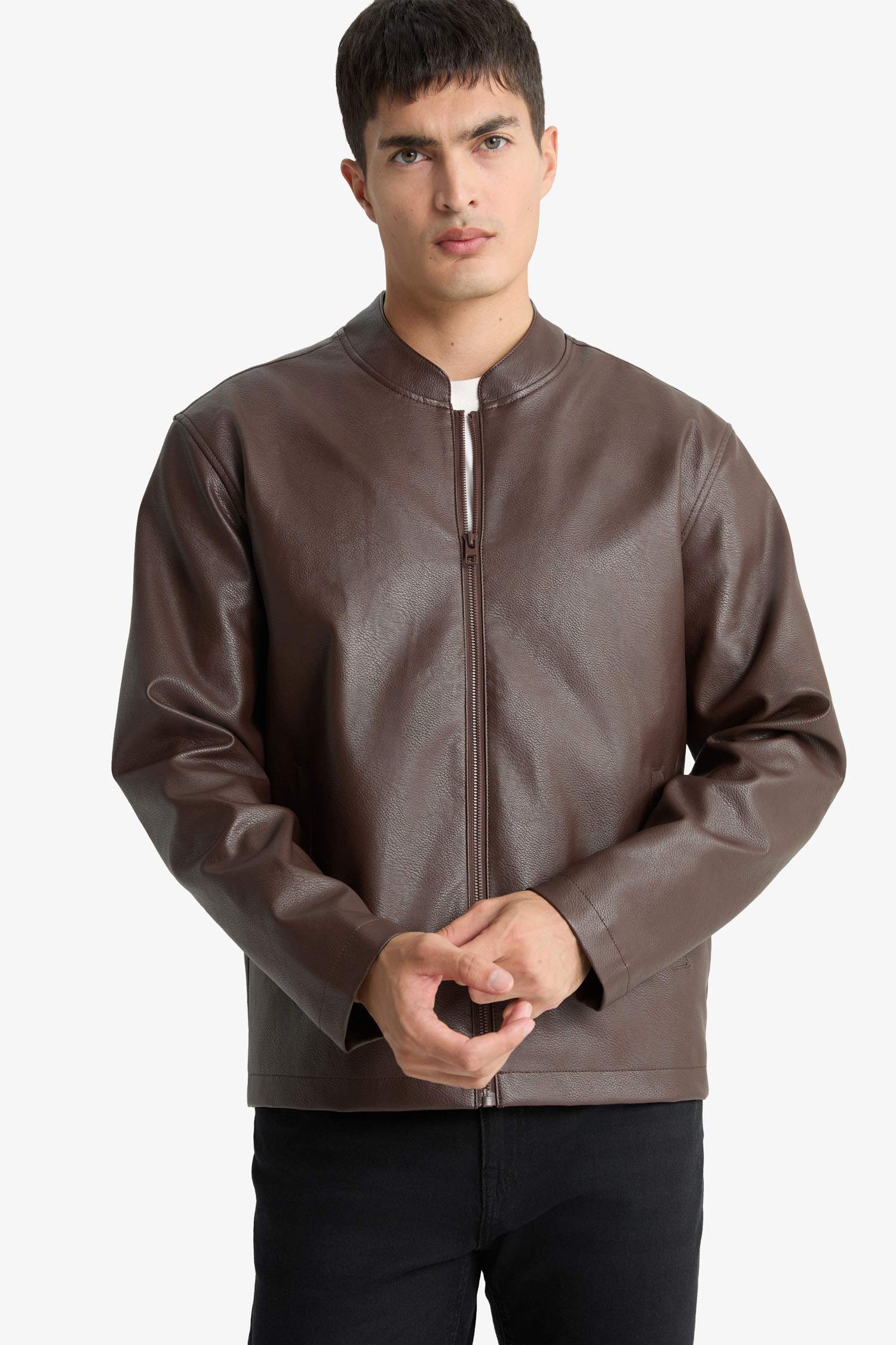 جاكيت جلد صناعي سليم فيت بياخة عالية مقاوم للماء