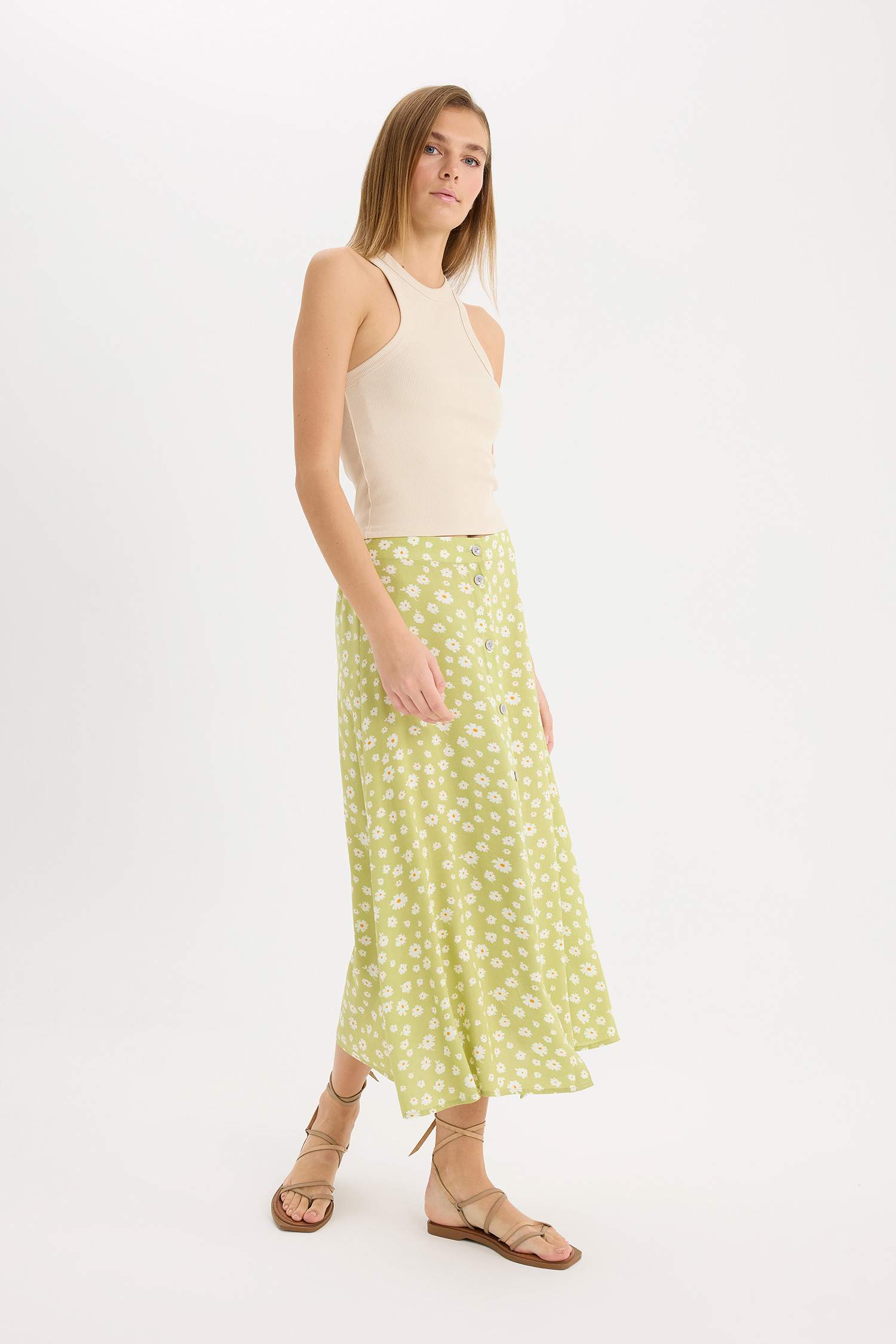 Миди юбка A-силуэта с цветочным узором и высокой талией