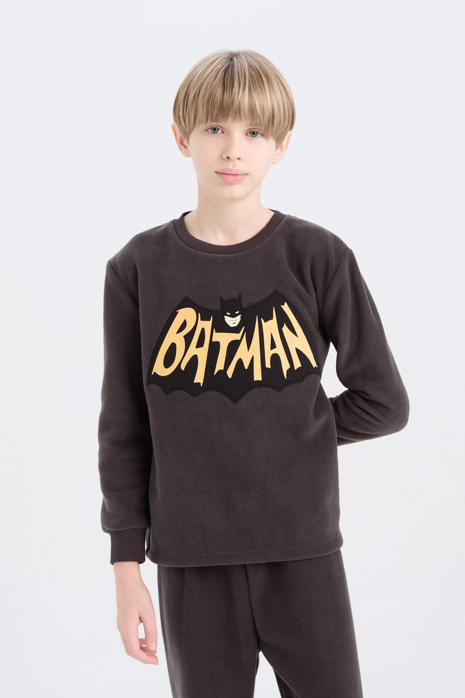 Erkek Çocuk Batman Pijama Takımı Polar Uzun Kollu Üst Beli Lastikli Uzun Alt