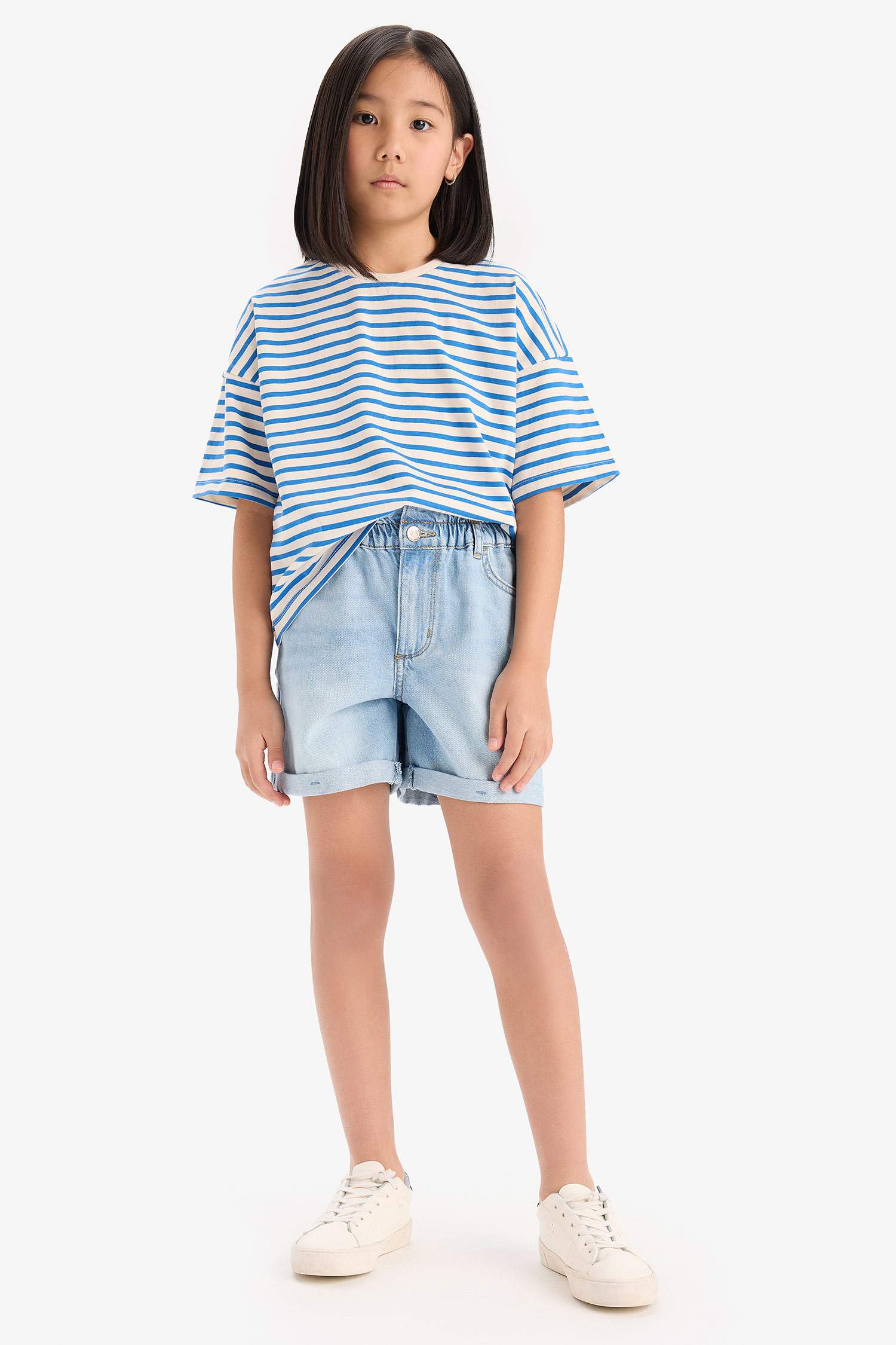 Girl Relax Fit Crew Neck Striped T-Shirt