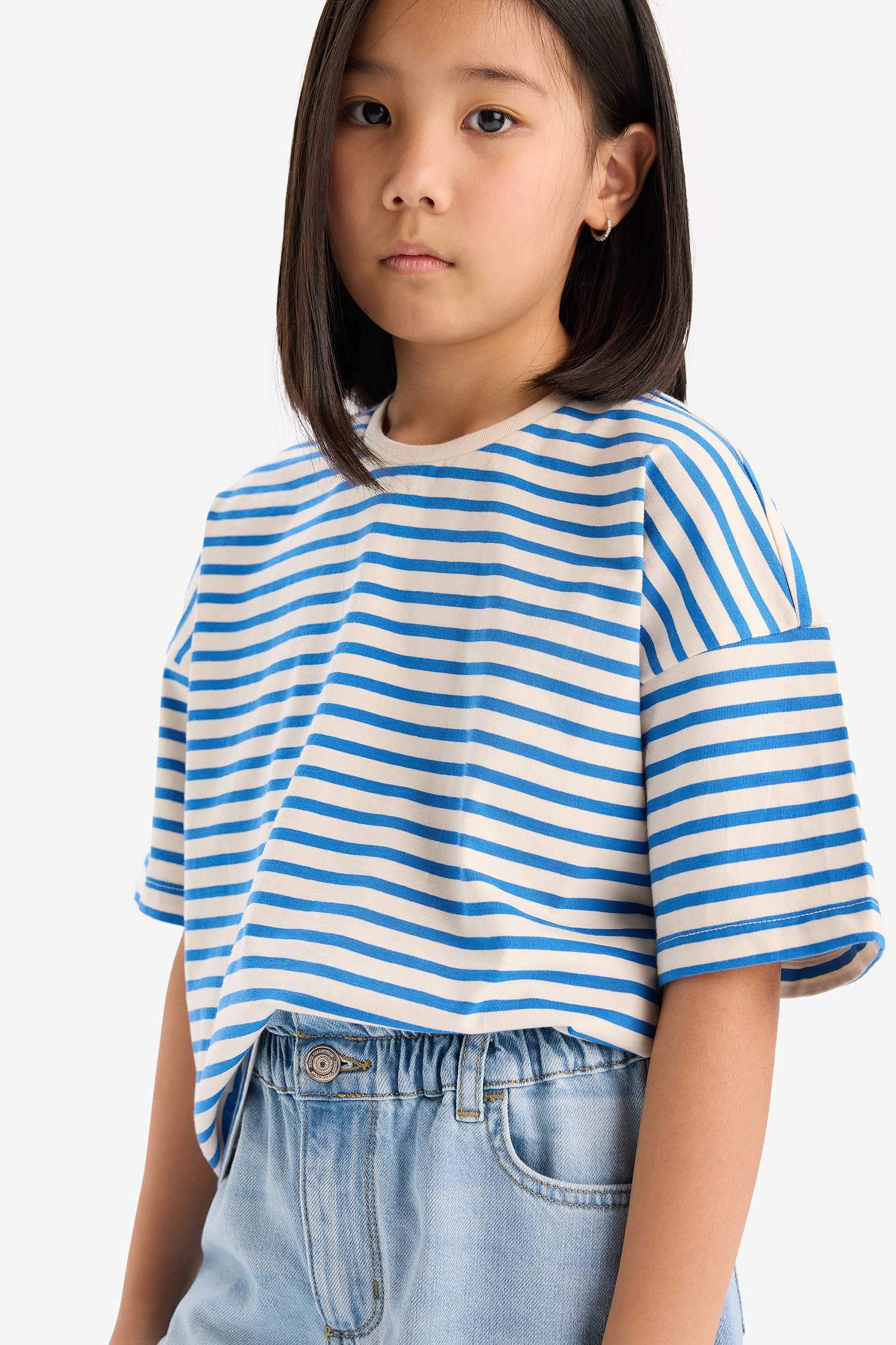 Girl Relax Fit Crew Neck Striped T-Shirt