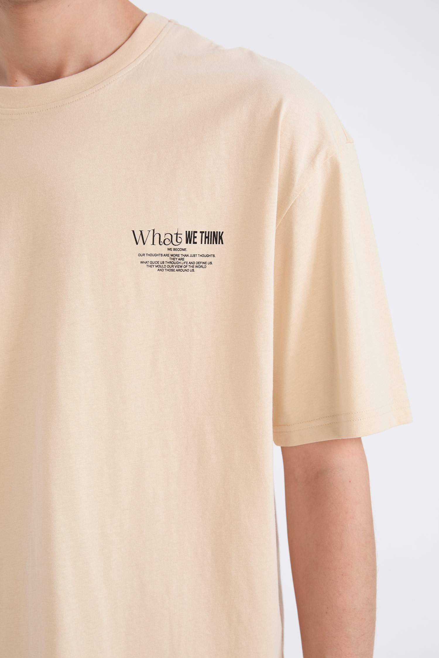 Oversize Fit Crew Neck Printed Short Sleeve T-Shirt