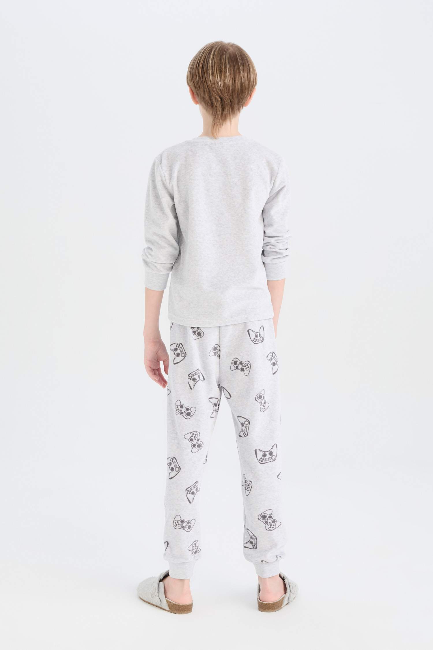 Erkek Çocuk Kadife Pijama Takımı Baskılı Uzun Kollu Üst Uzun Alt