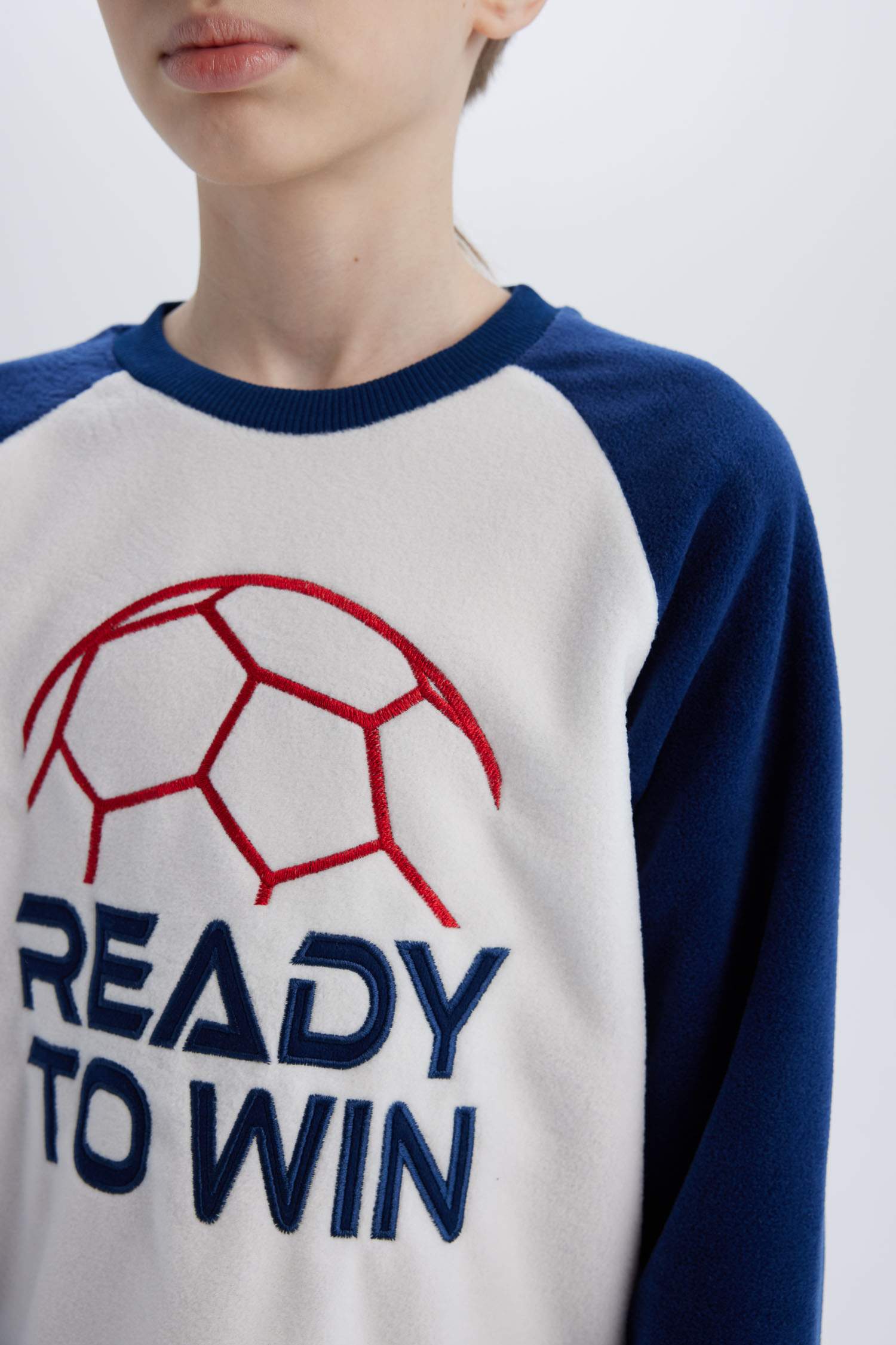 Erkek Çocuk Polar Pijama Takımı Baskılı Uzun Kollu Üst Beli Lastikli Uzun Alt