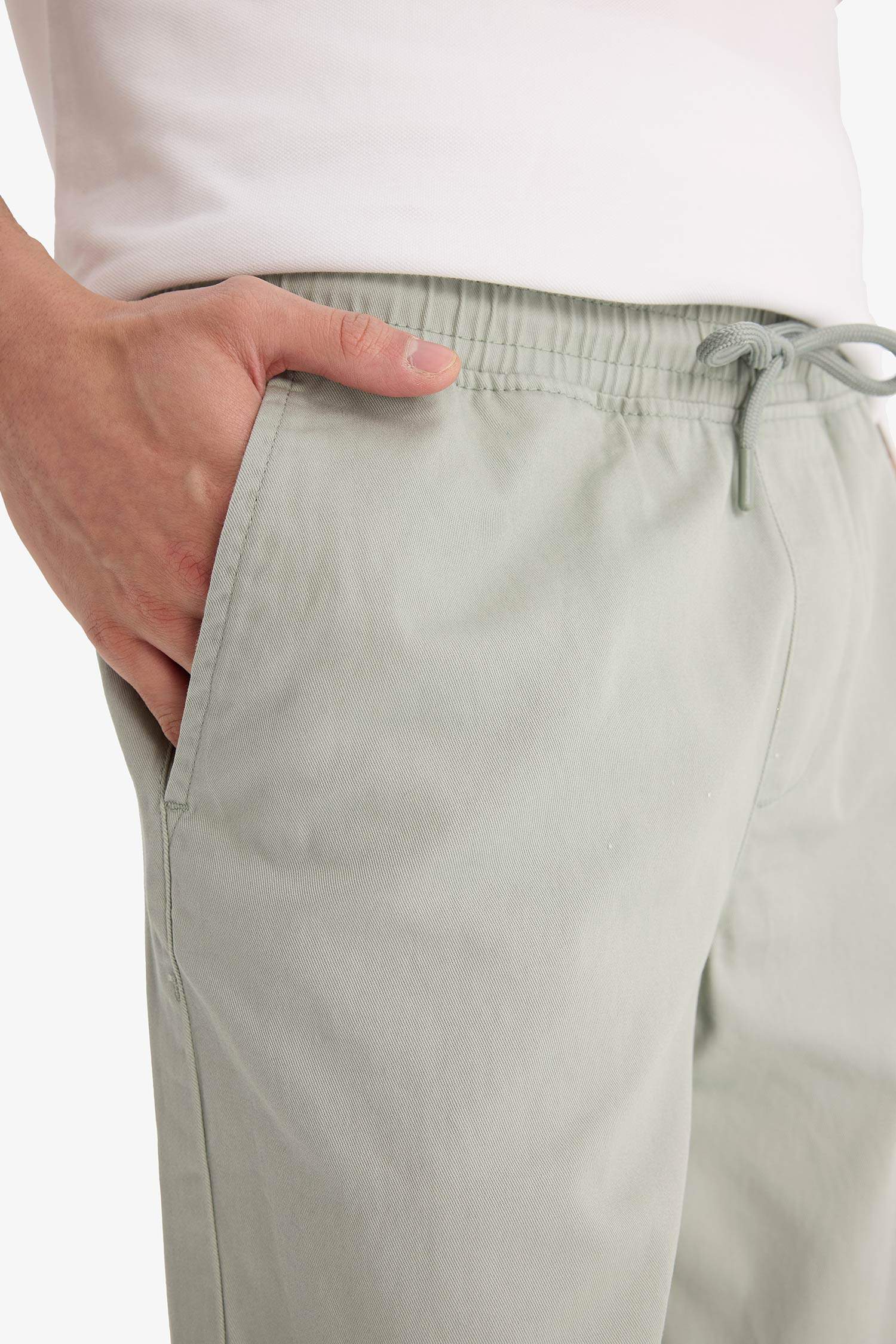 %100 Pamuk Jogger Slim Fit Dar Kesim Beli Bağcıklı Gabardin Pantolon