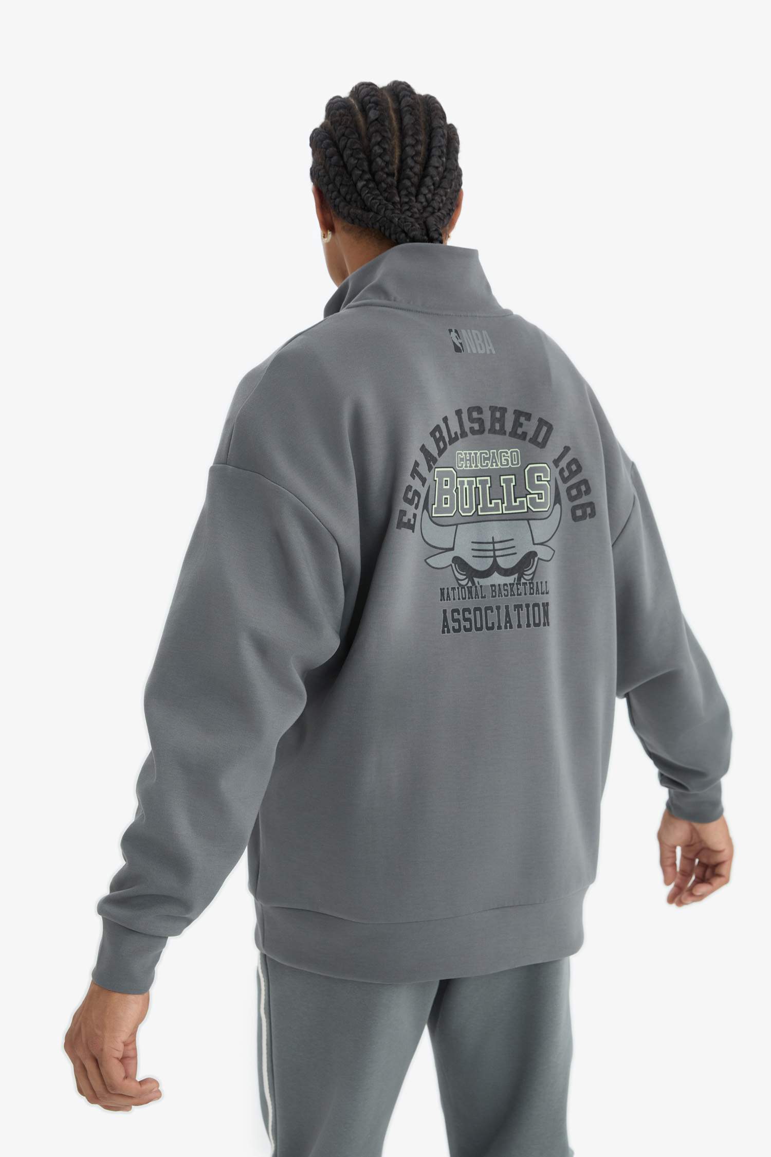 DeFactoFit NBA Chicago Bulls Oversize Geniş Kalıp Fermuarlı Dik Yaka Skuba Dalgıç Kumaş Sweatshirt