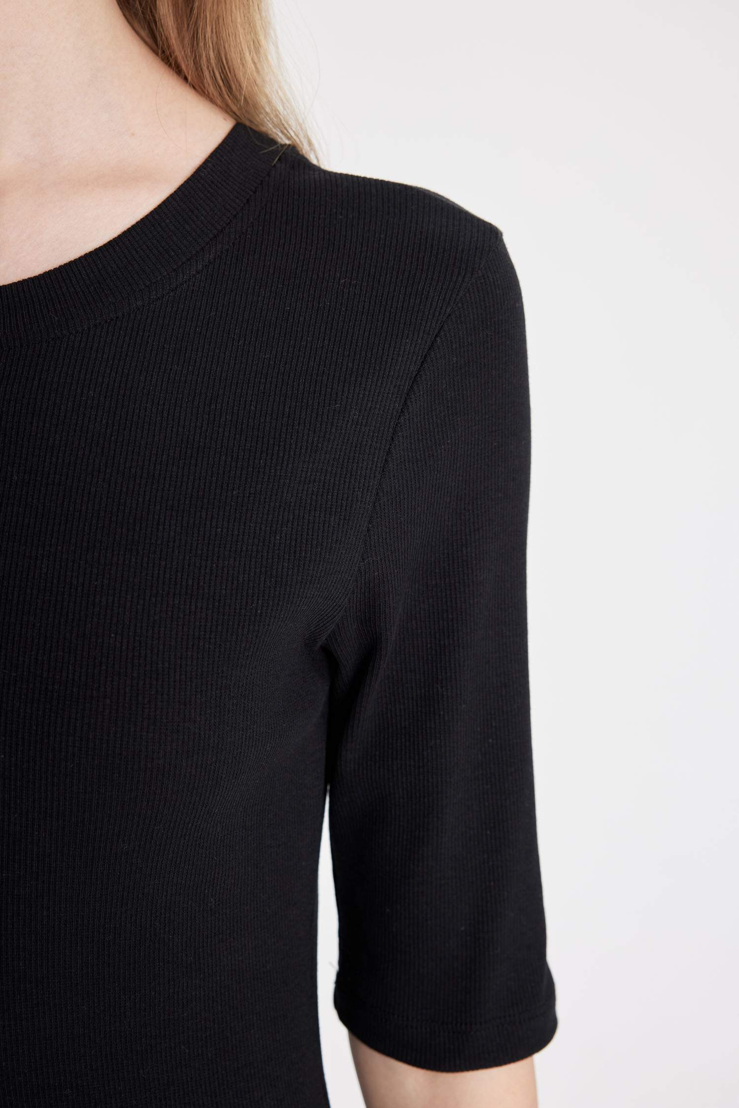 Bodycon Crew Neck Camisole Maxi Dress