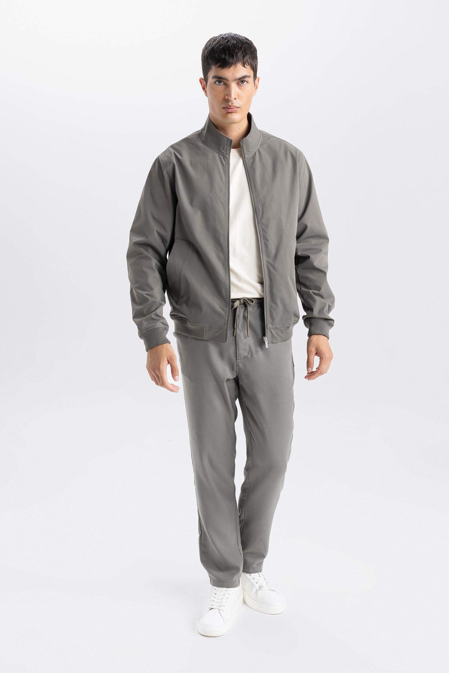 Yazlık Jogger Pantolon Slim Fit Dar Kesim Beli Bağcıklı Cepli Düz Paça