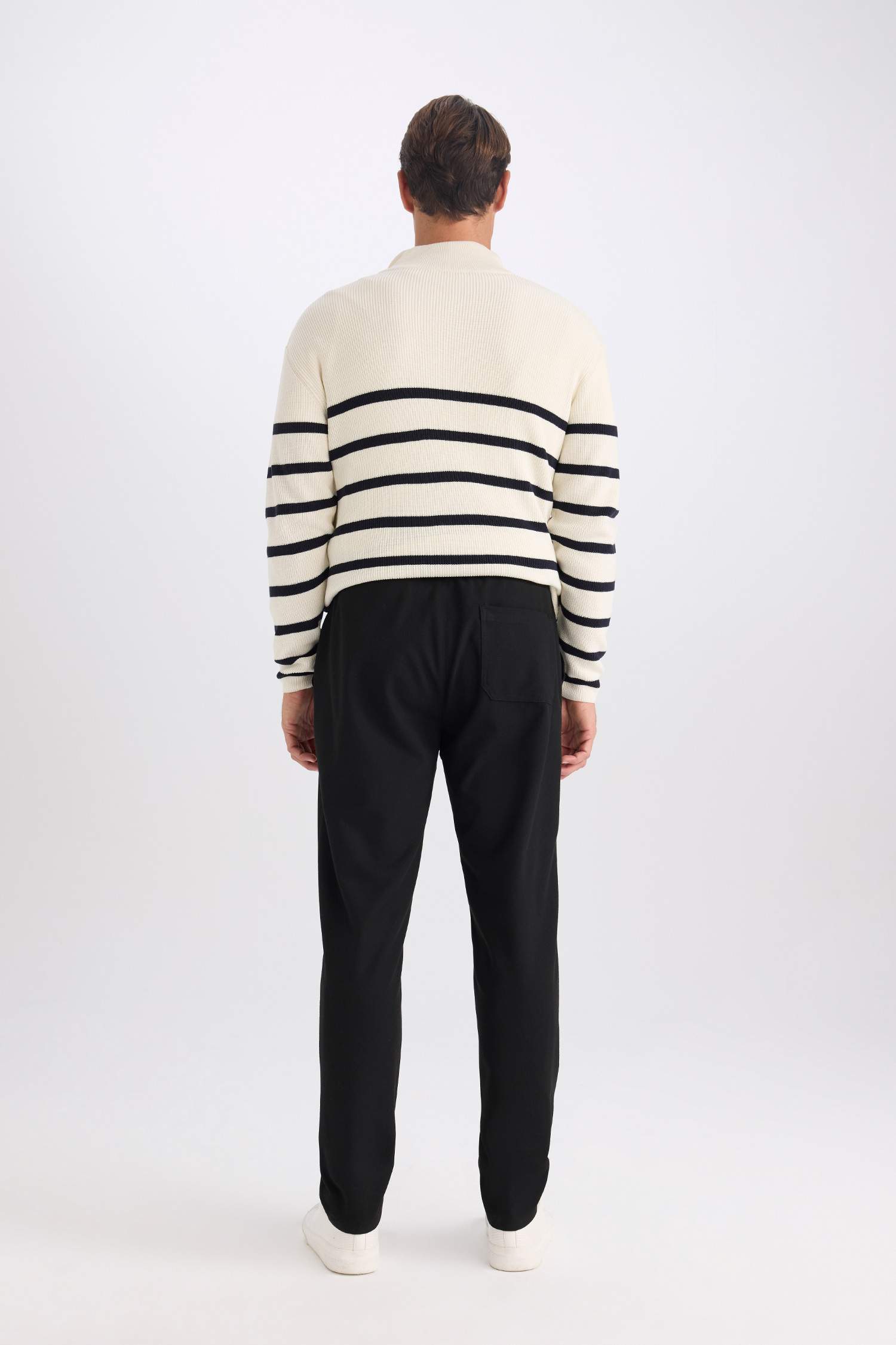 jogger Regular Hem Trousers