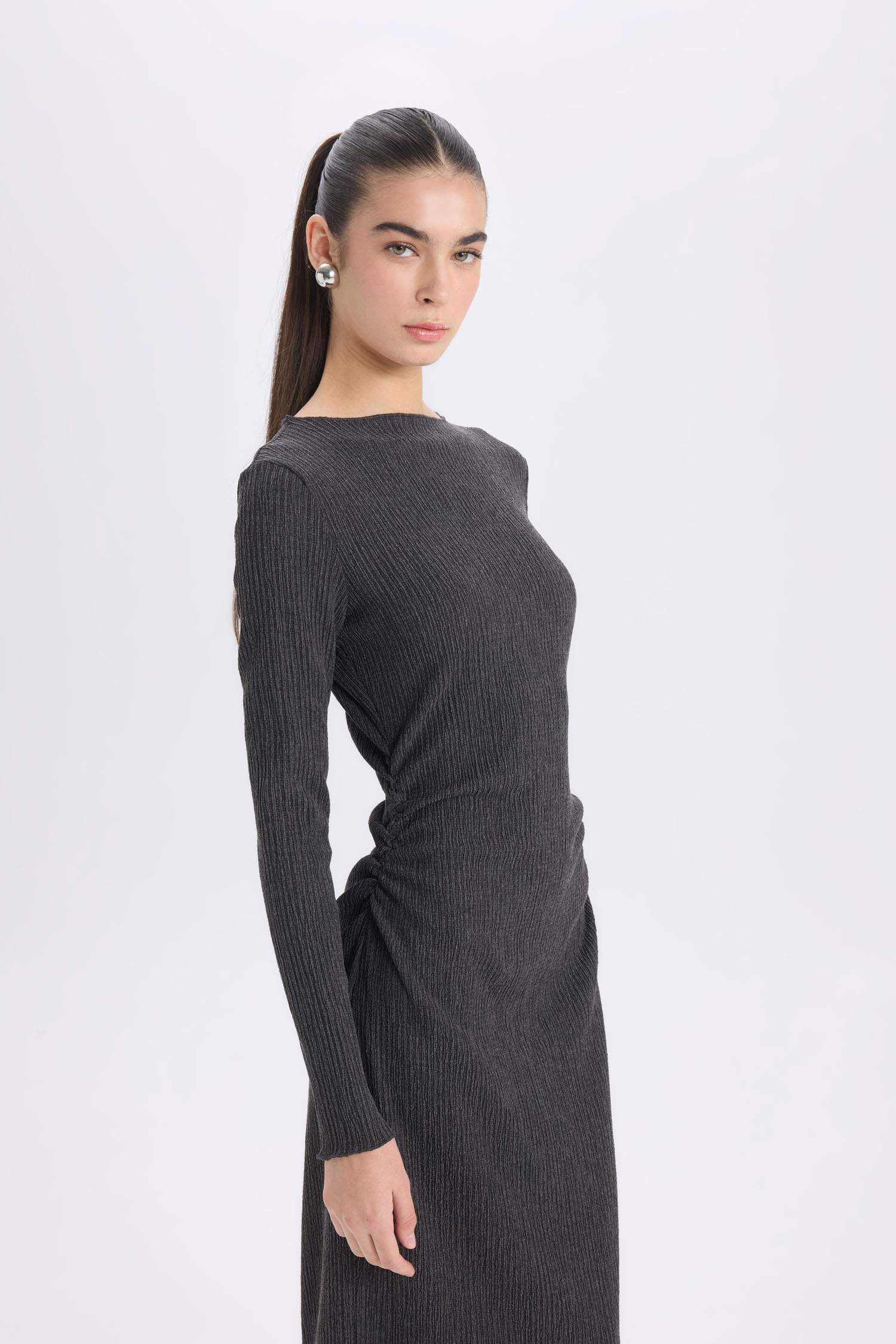 Bodycon Vücudu Saran Yarım Balıkçı Yaka Basic Düz Bürümcük Uzun Kollu Midi Elbise